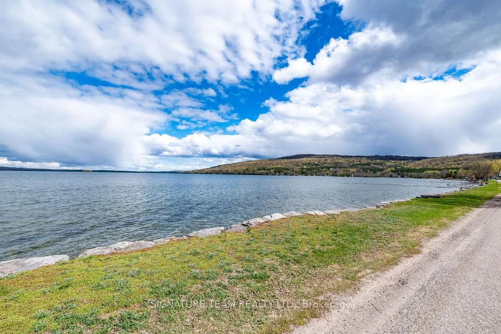 Photo 3 of 1039 Lake Clear Road, Bonnechere Valley, Eganville/Bonnechere Twp — HOMEH