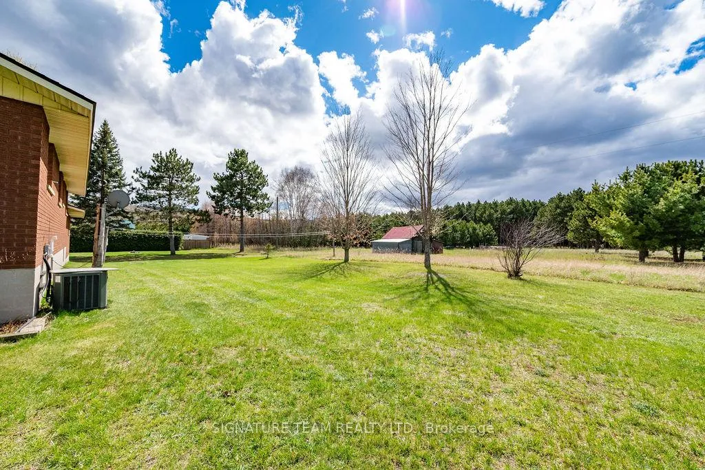 Photo 5 of 1039 Lake Clear Road, Bonnechere Valley, Eganville/Bonnechere Twp — HOMEH