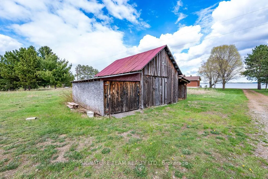 Photo 16 of 1039 Lake Clear Road, Bonnechere Valley, Eganville/Bonnechere Twp — HOMEH