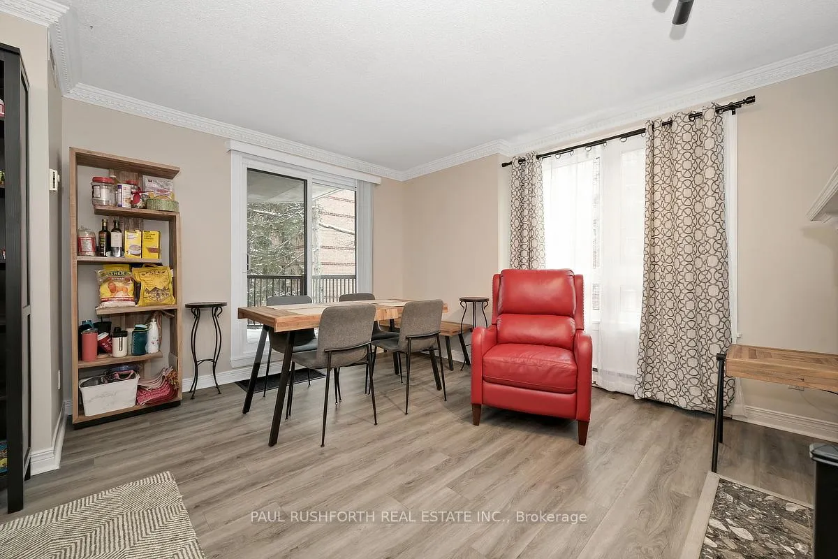 Photo 9 of Unit 202, 939 North River Road, Ottawa, Overbrook — HOMEH