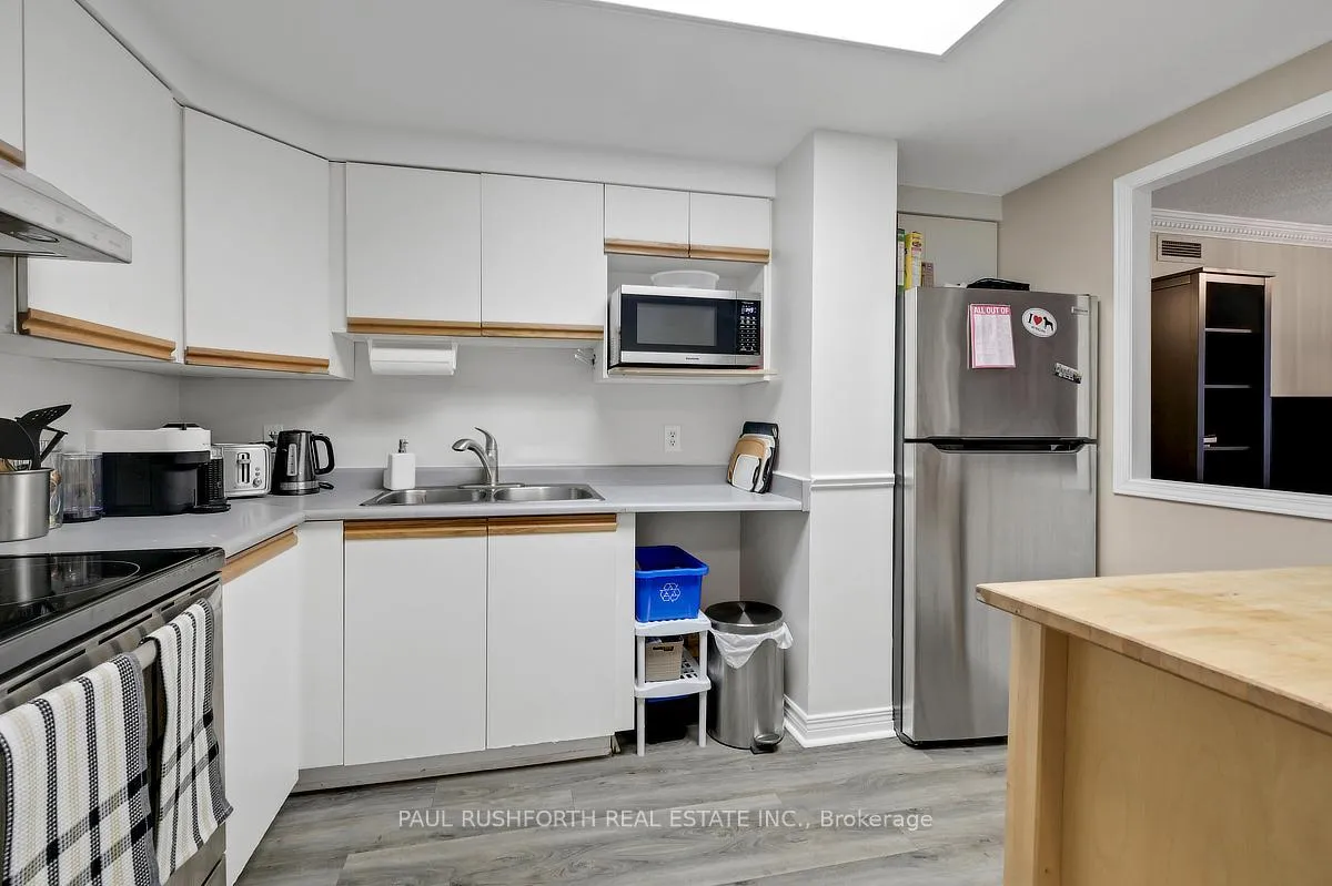 Photo 13 of Unit 202, 939 North River Road, Ottawa, Overbrook — HOMEH