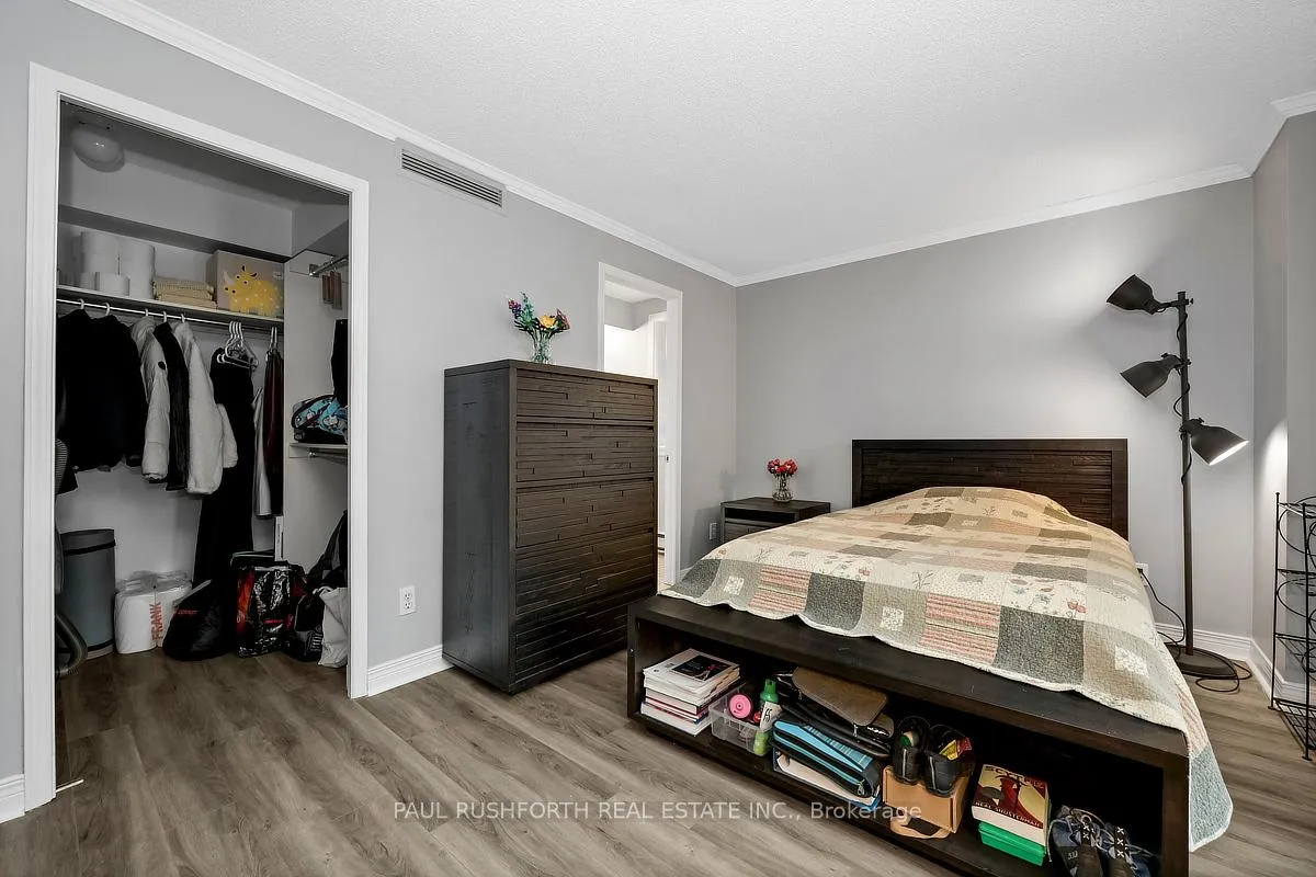 Photo 17 of Unit 202, 939 North River Road, Ottawa, Overbrook — HOMEH