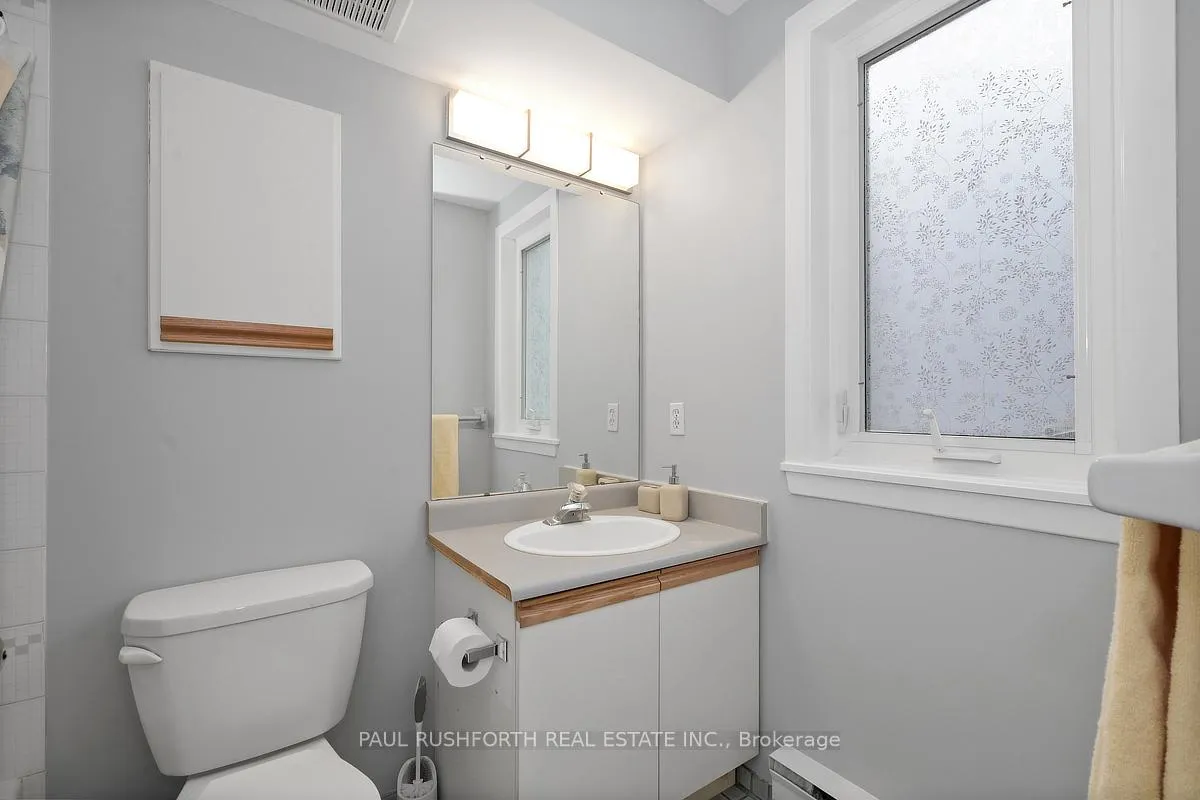 Photo 19 of Unit 202, 939 North River Road, Ottawa, Overbrook — HOMEH