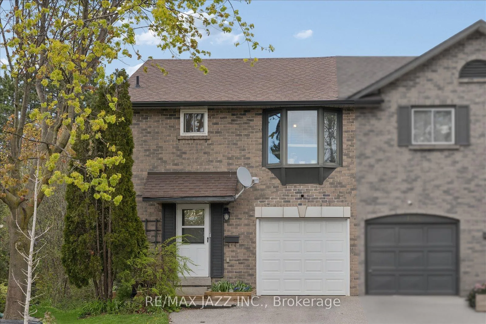 Photo 1 of 1360 Sunnybrae Crescent, Oshawa, Donevan — HOMEH