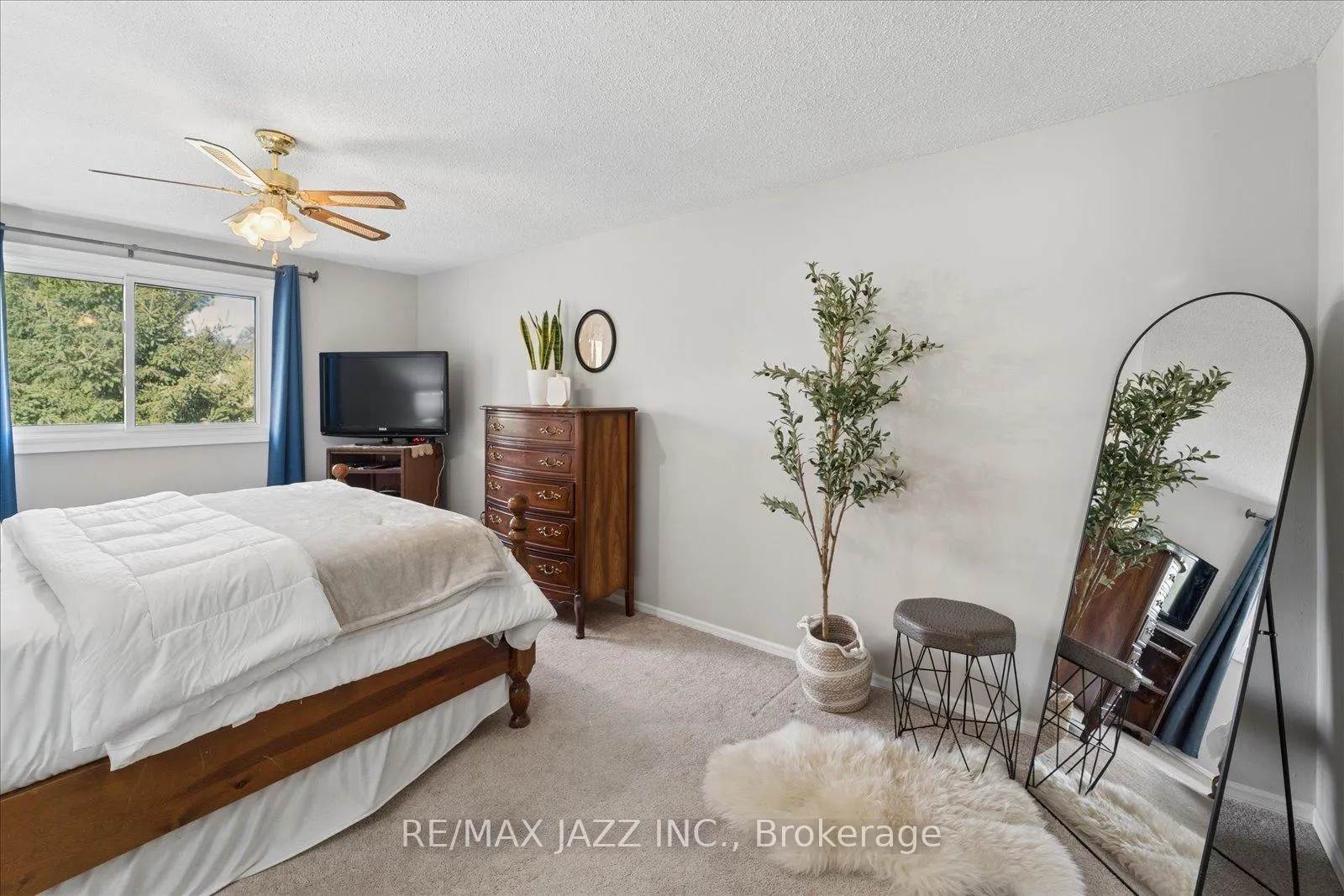 Photo 18 of 1360 Sunnybrae Crescent, Oshawa, Donevan — HOMEH
