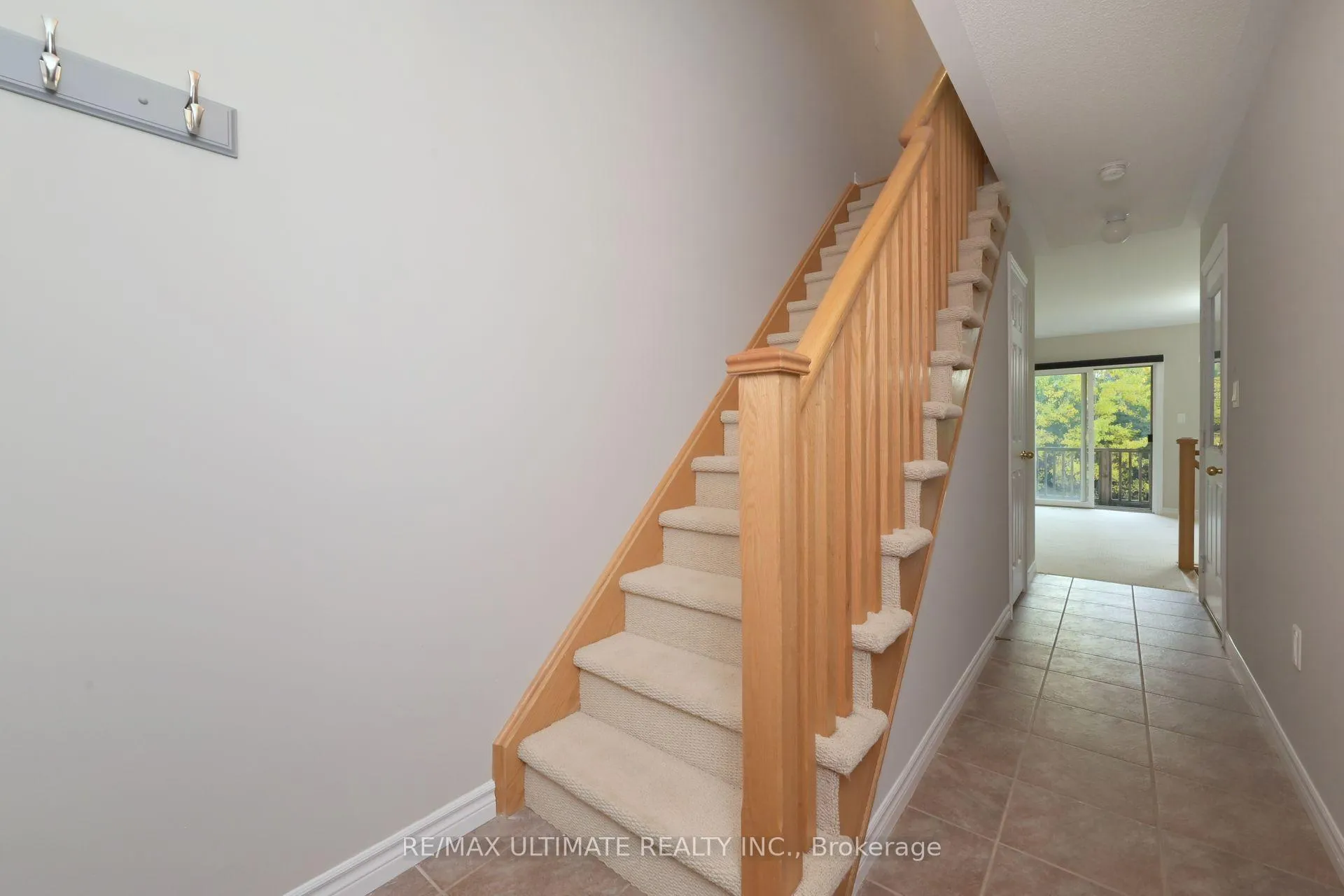 Photo 9 of 65 Joseph Trail, Collingwood — HOMEH