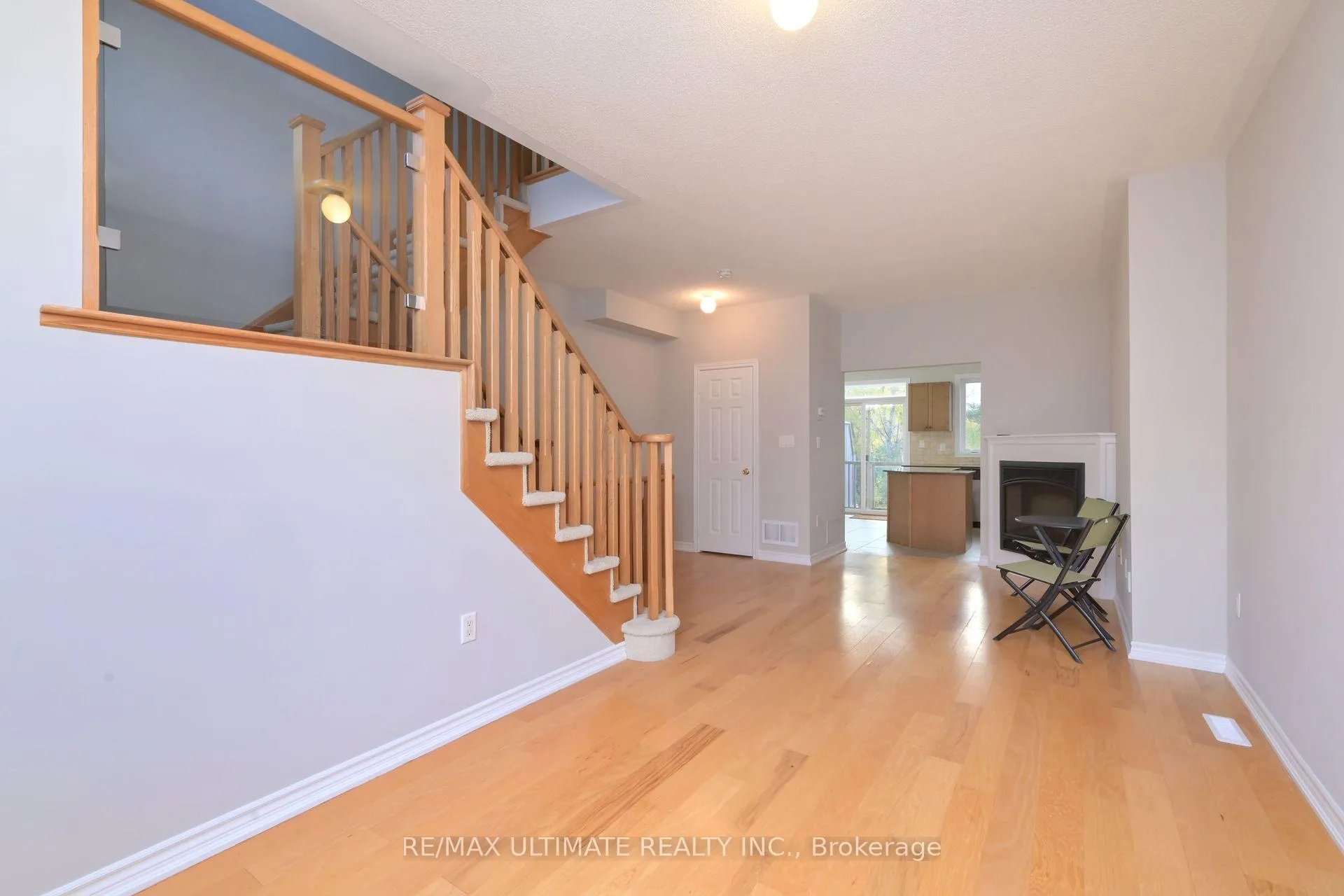 Photo 25 of 65 Joseph Trail, Collingwood — HOMEH