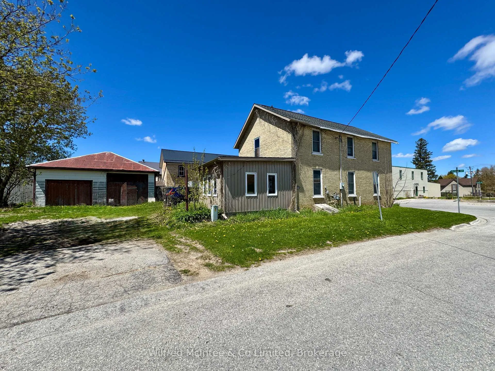 Photo 3 of 59 Elora Street, South Bruce — HOMEH