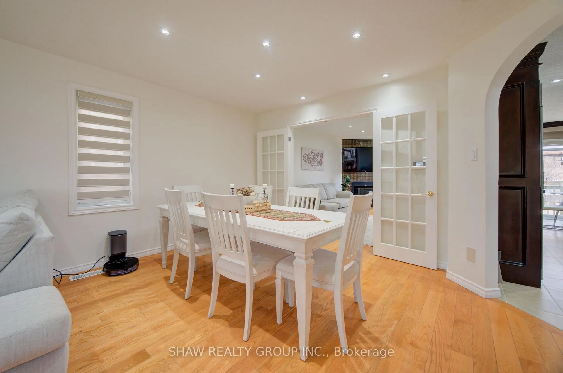 Photo 10 of 32 Lena Crescent, Cambridge, Greenway-Chaplin — HOMEH