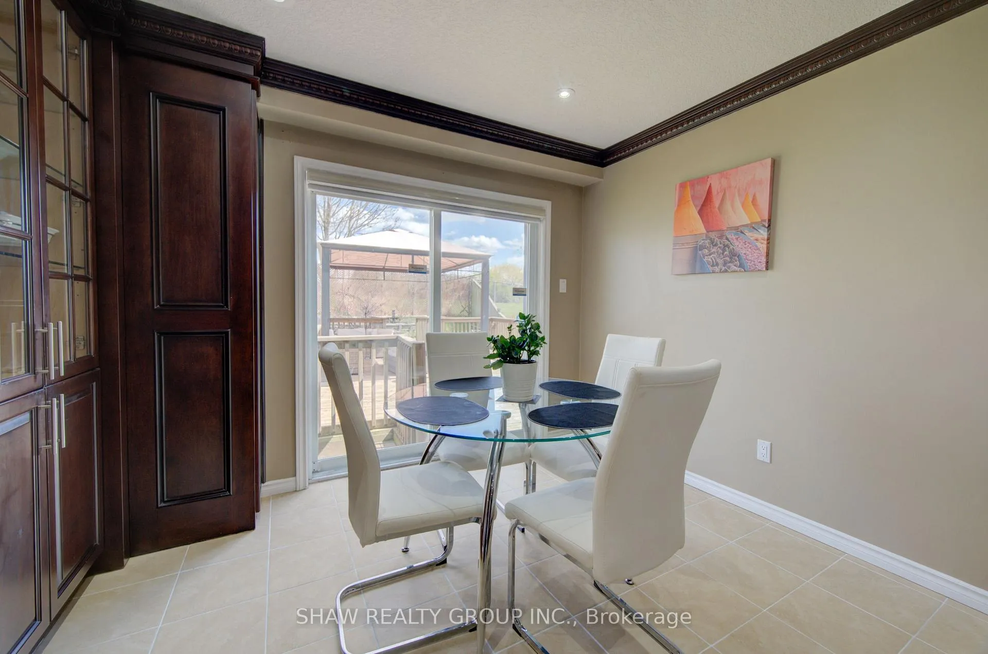 Photo 18 of 32 Lena Crescent, Cambridge, Greenway-Chaplin — HOMEH