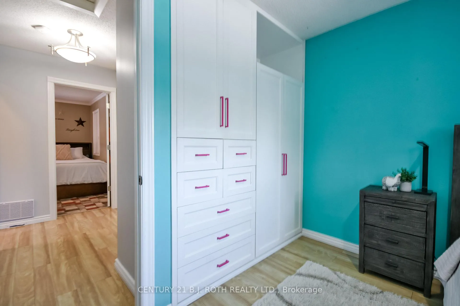 Photo 22 of 2246 Richardson Street, Innisfil, Stroud — HOMEH