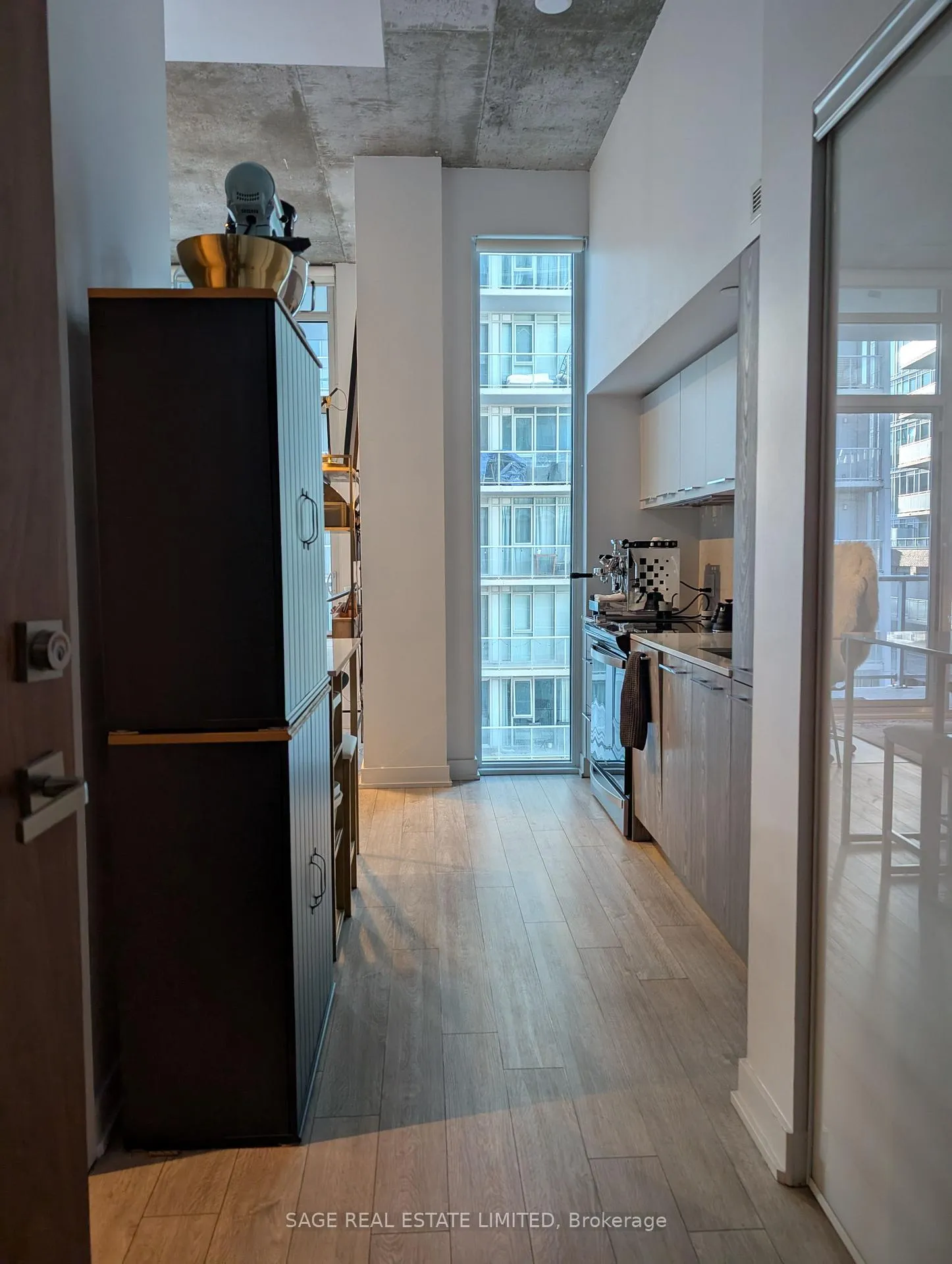 Photo 4 of Unit 502, 15 Baseball Place, Toronto, South Riverdale — HOMEH