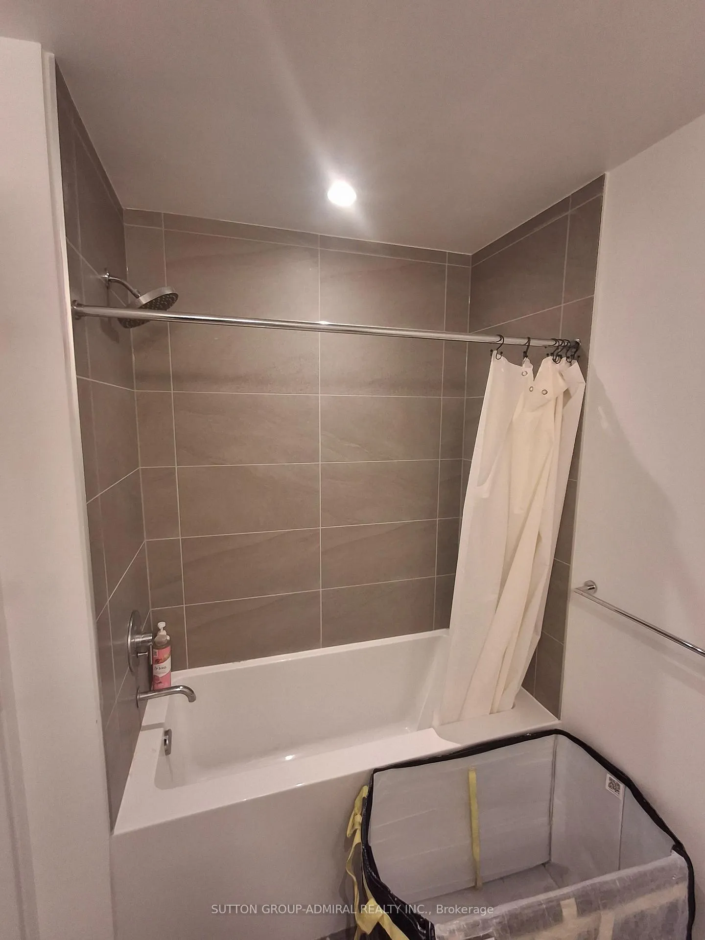 Photo 11 of Unit 3601, 5 Buttermill Avenue, Vaughan, Vaughan Corporate Centre — HOMEH