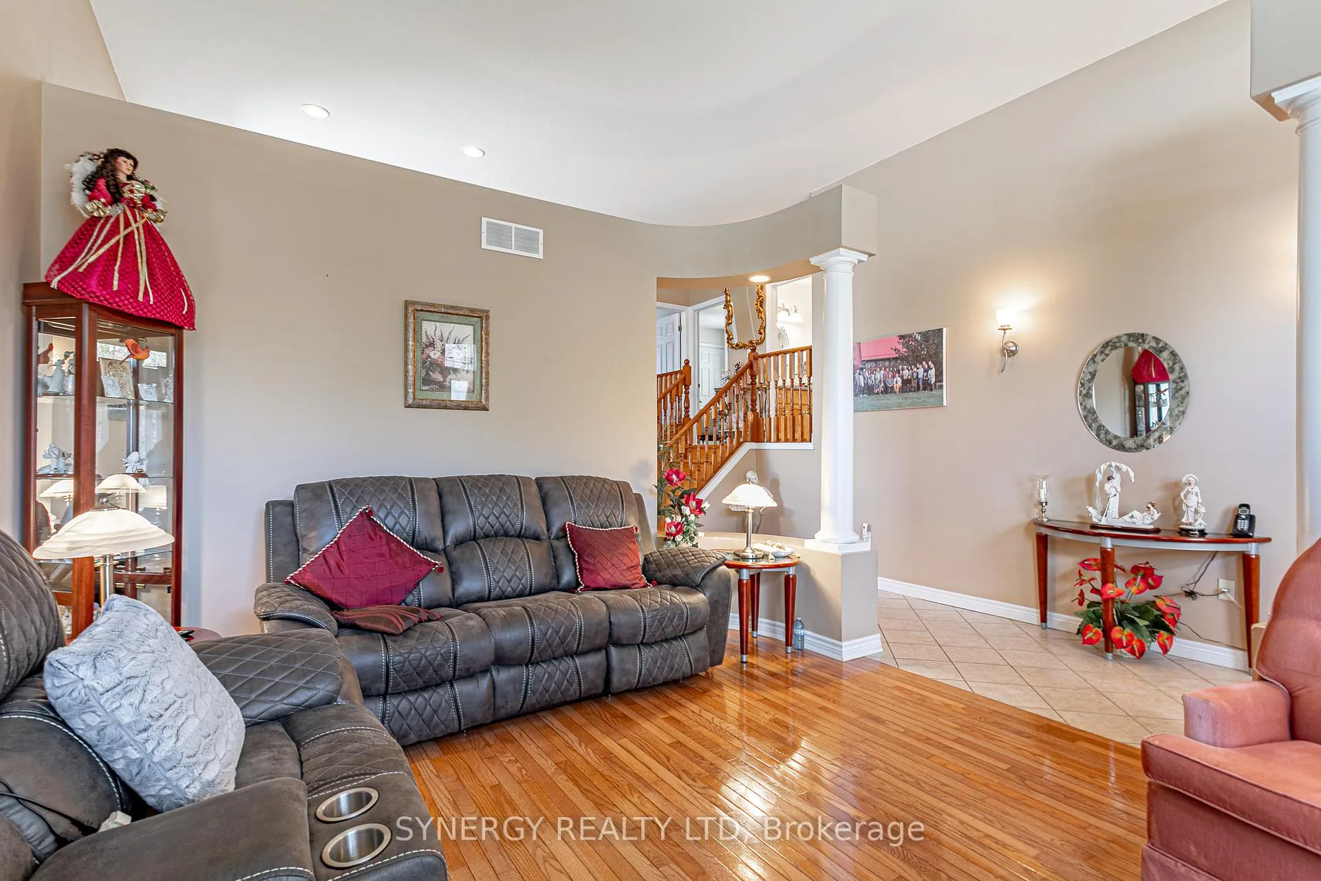 Photo 6 of 43 Juniper Crescent, Strathroy-Caradoc, SE — HOMEH