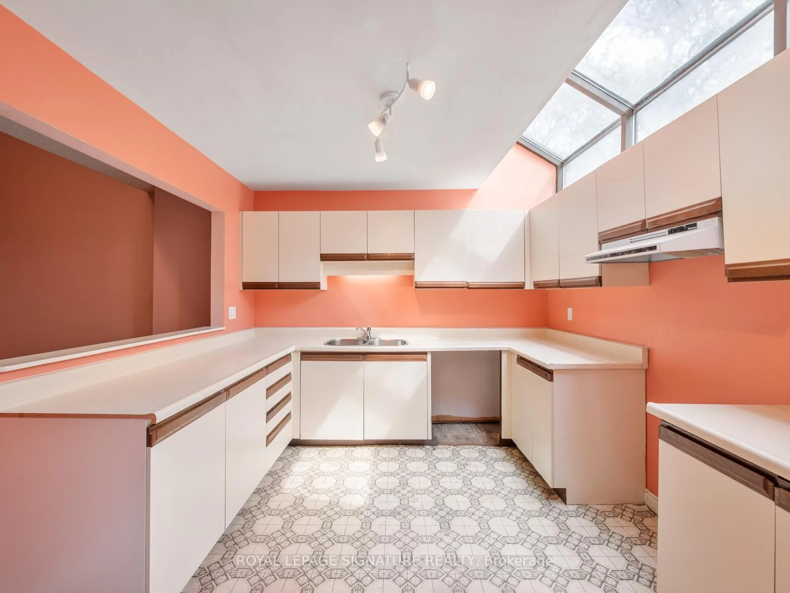 Photo 13 of 227 Berkeley Street, Toronto, Moss Park — HOMEH