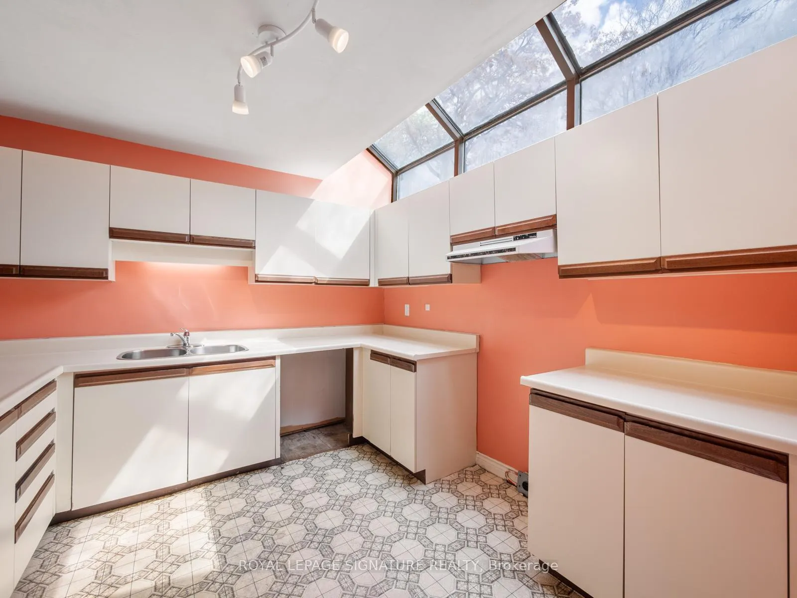 Photo 14 of 227 Berkeley Street, Toronto, Moss Park — HOMEH