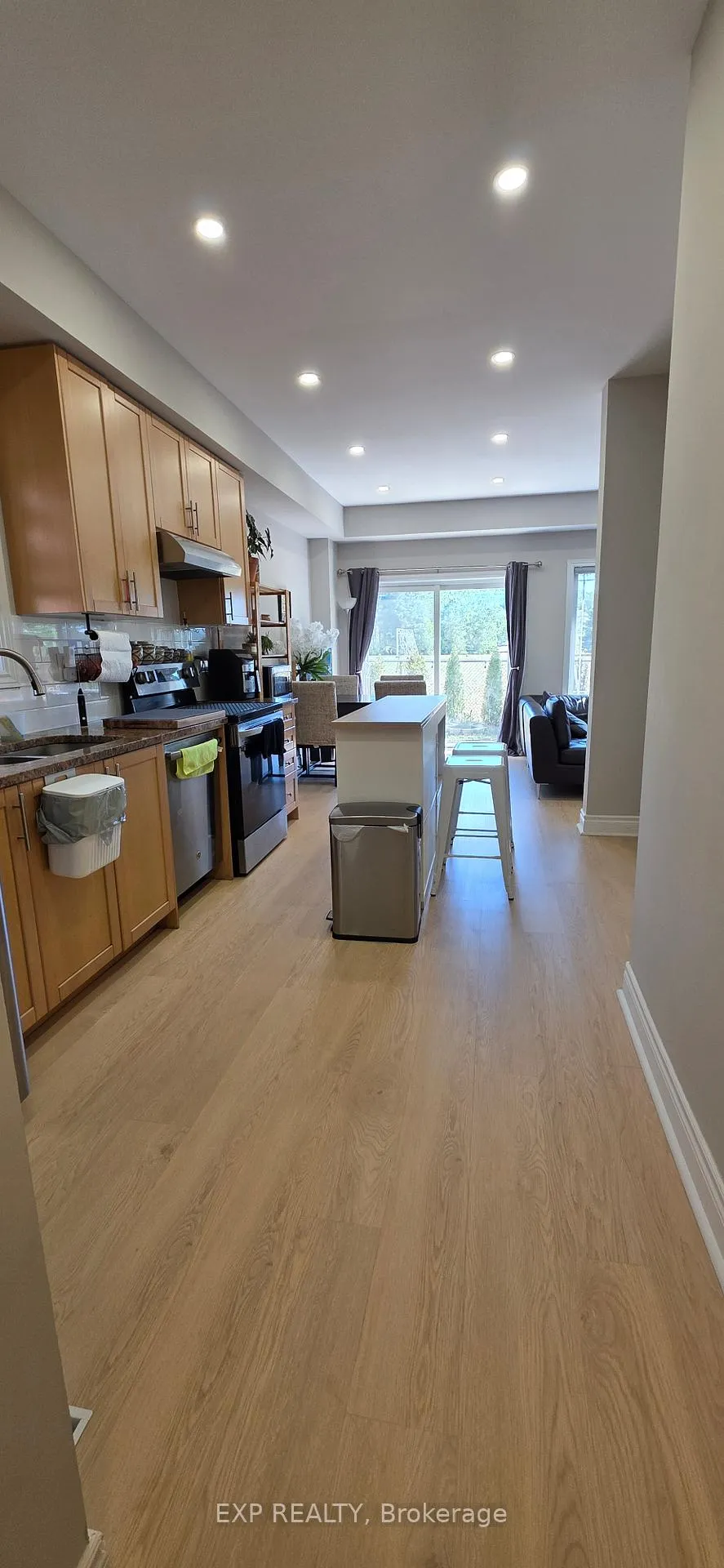Photo 16 of 41 Deneb Street, Barrie, Ardagh — HOMEH