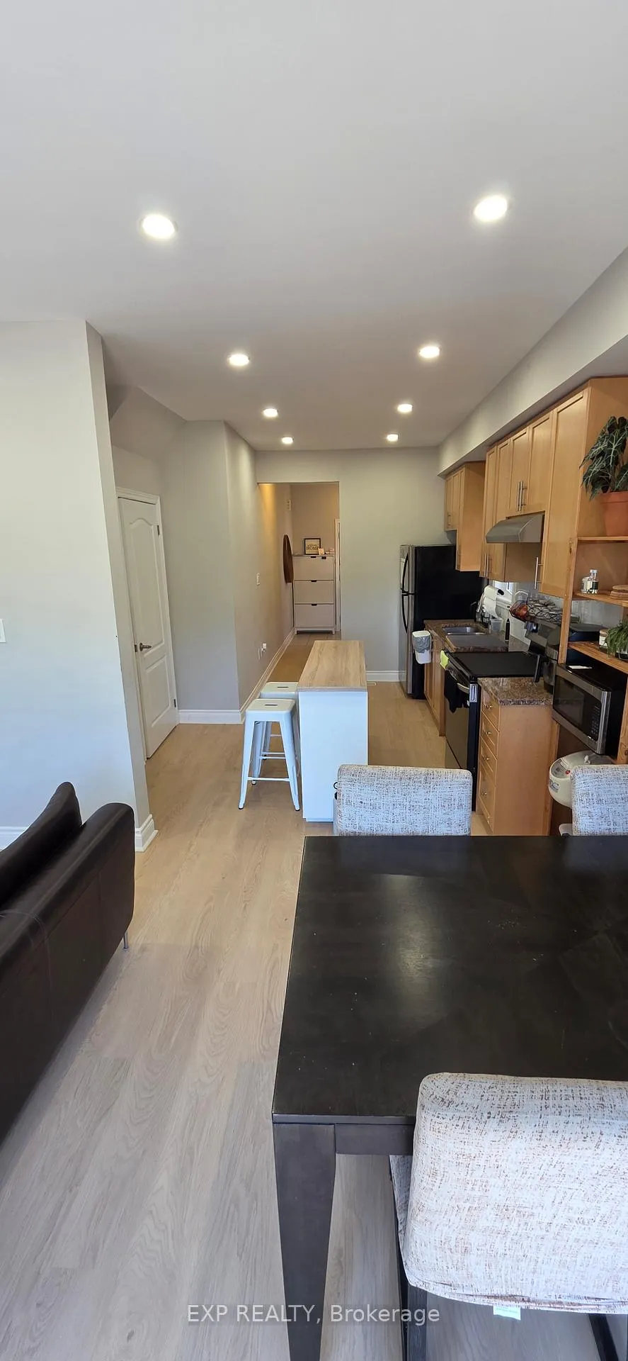 Photo 20 of 41 Deneb Street, Barrie, Ardagh — HOMEH