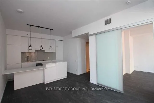 Photo 4 of Unit 4106, 5 St. Joseph Street, Toronto, Bay Street Corridor — HOMEH