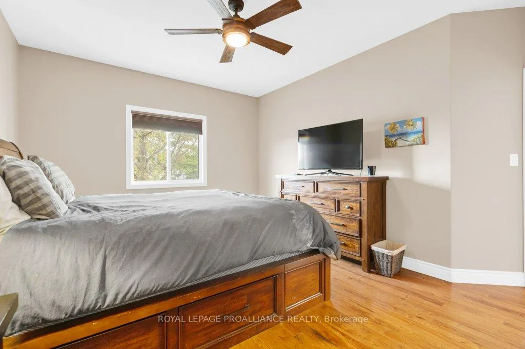 Photo 23 of 9 Kipling Drive, Belleville, Thurlow Ward — HOMEH
