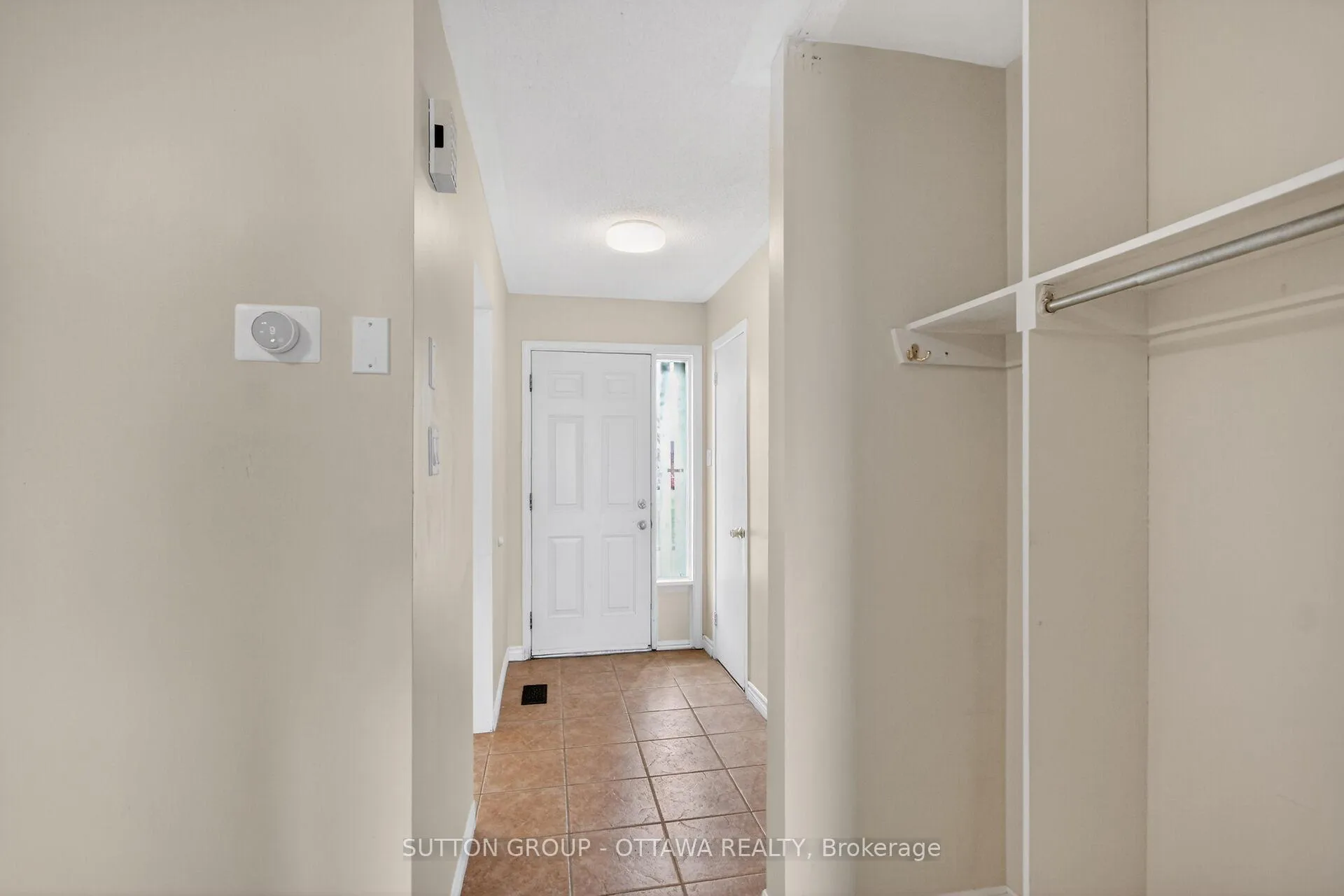 Photo 6 of Unit 79, 35D Woodvale Green, Ottawa, Craig Henry/Woodvale — HOMEH