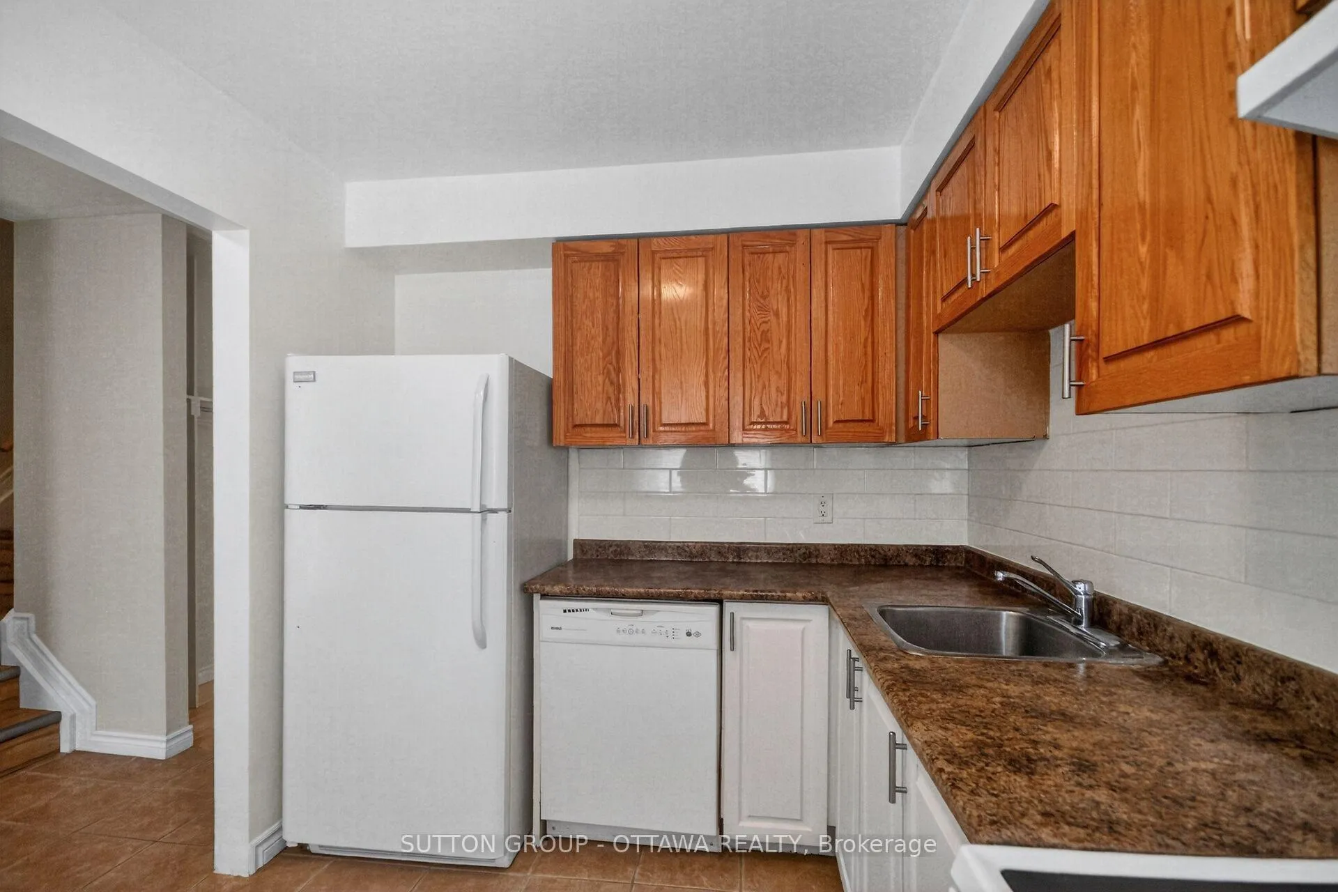 Photo 10 of Unit 79, 35D Woodvale Green, Ottawa, Craig Henry/Woodvale — HOMEH
