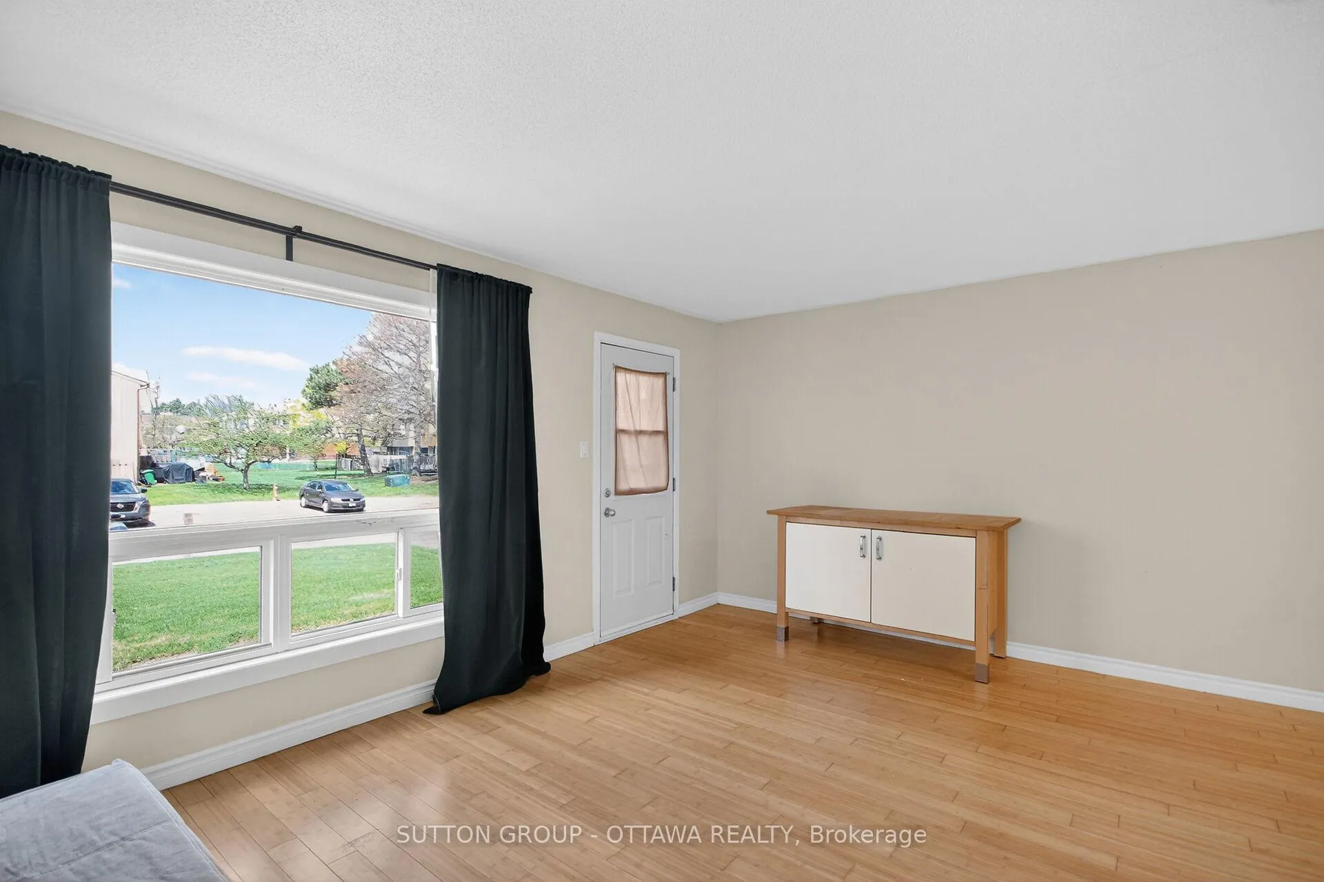Photo 23 of Unit 79, 35D Woodvale Green, Ottawa, Craig Henry/Woodvale — HOMEH