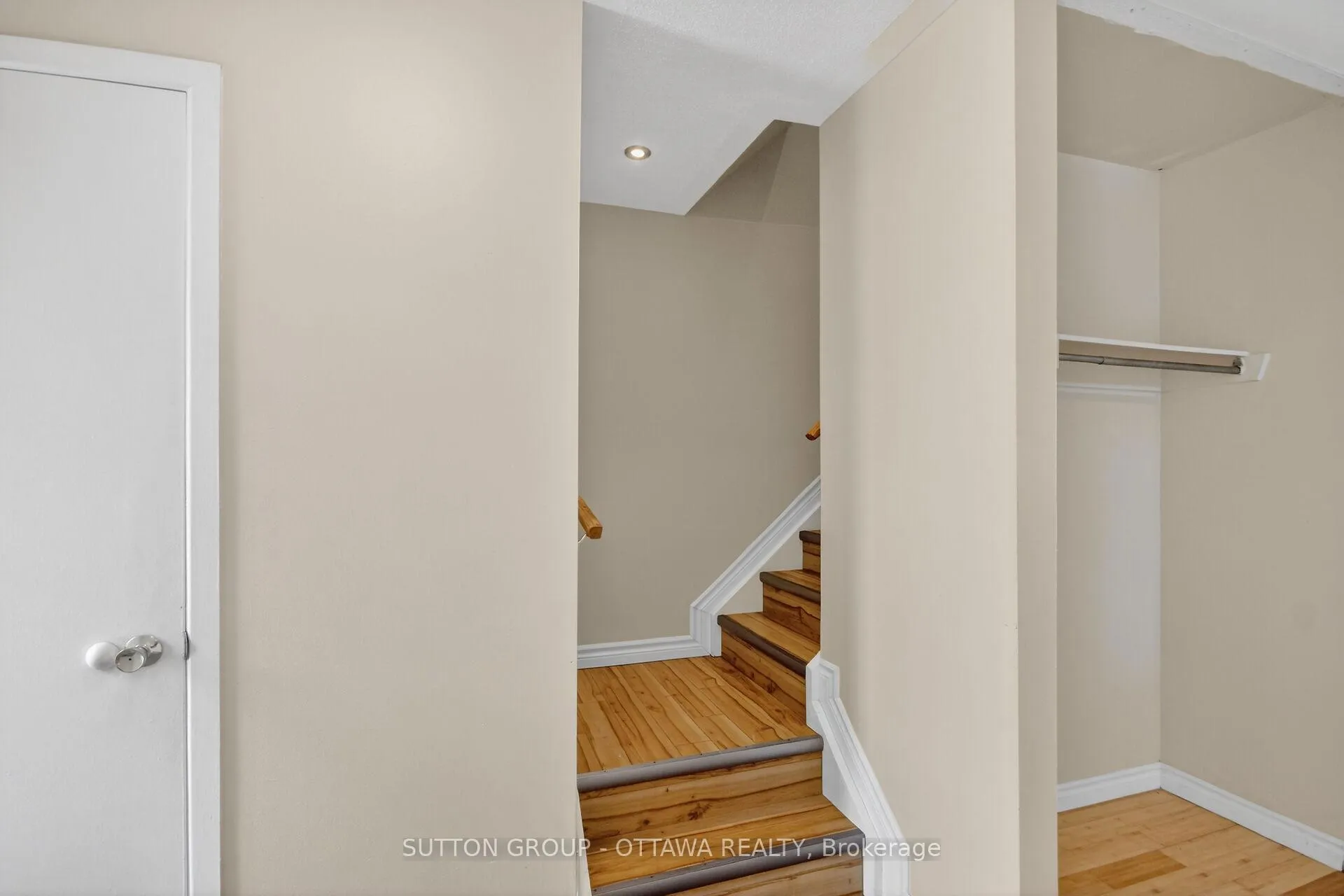 Photo 24 of Unit 79, 35D Woodvale Green, Ottawa, Craig Henry/Woodvale — HOMEH