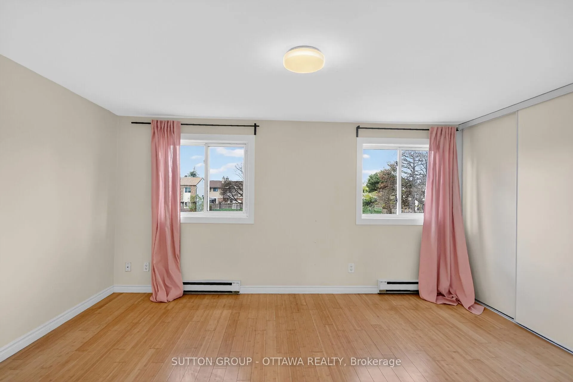 Photo 25 of Unit 79, 35D Woodvale Green, Ottawa, Craig Henry/Woodvale — HOMEH