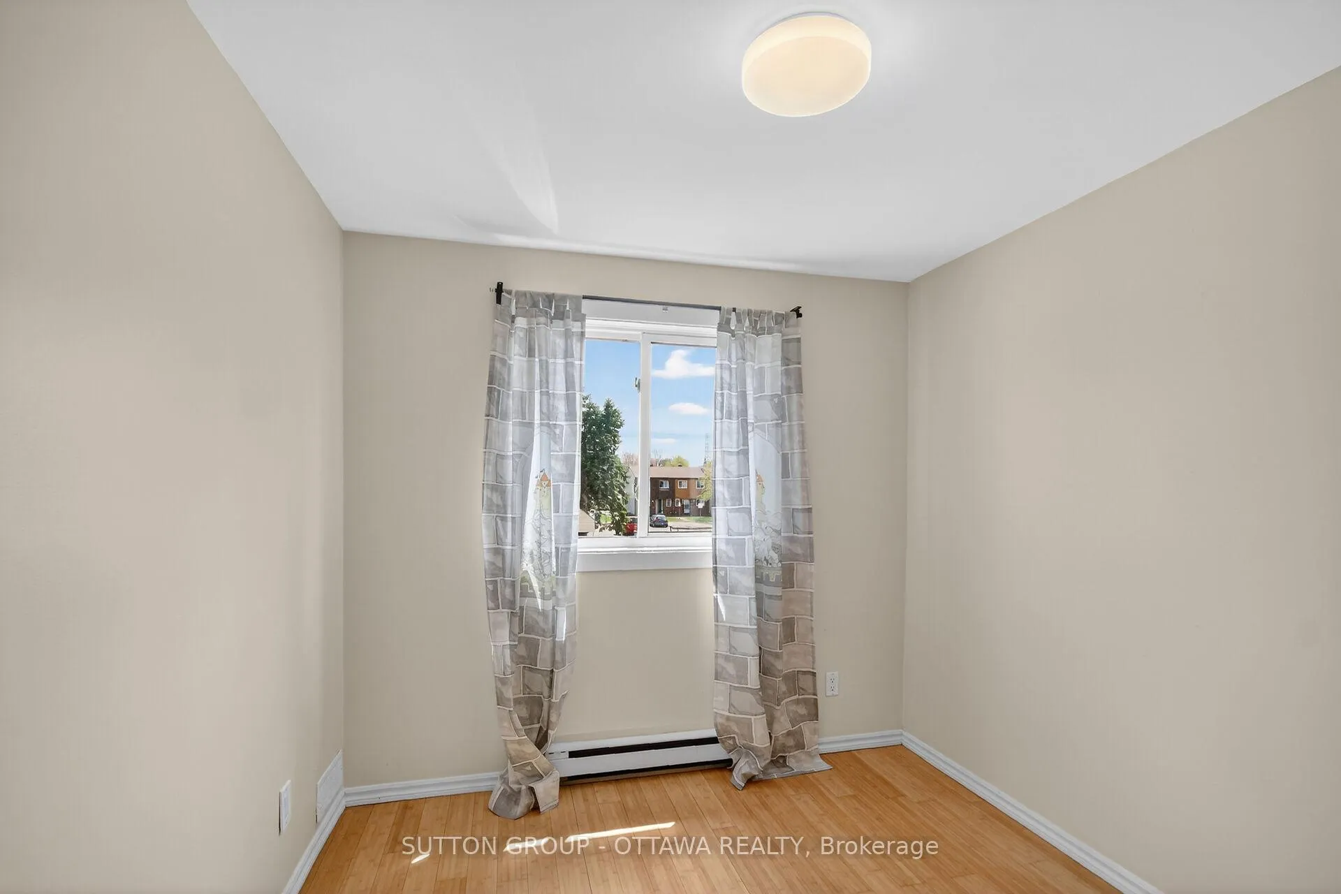 Photo 32 of Unit 79, 35D Woodvale Green, Ottawa, Craig Henry/Woodvale — HOMEH