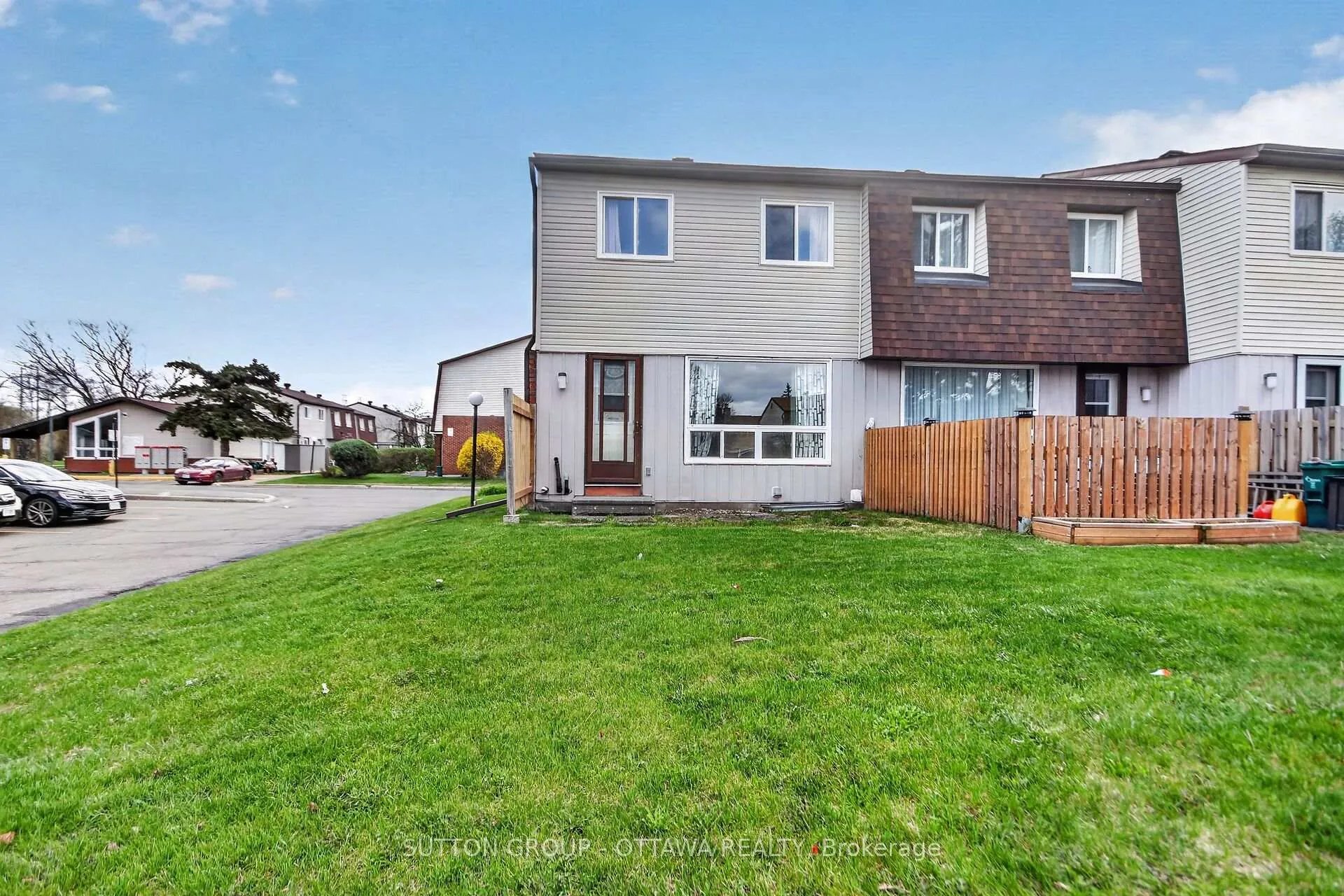 Photo 44 of Unit 79, 35D Woodvale Green, Ottawa, Craig Henry/Woodvale — HOMEH
