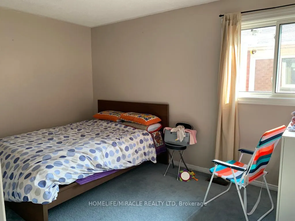 Photo 10 of 108 Michigan Avenue, Brampton, Fletcher's Creek South — HOMEH