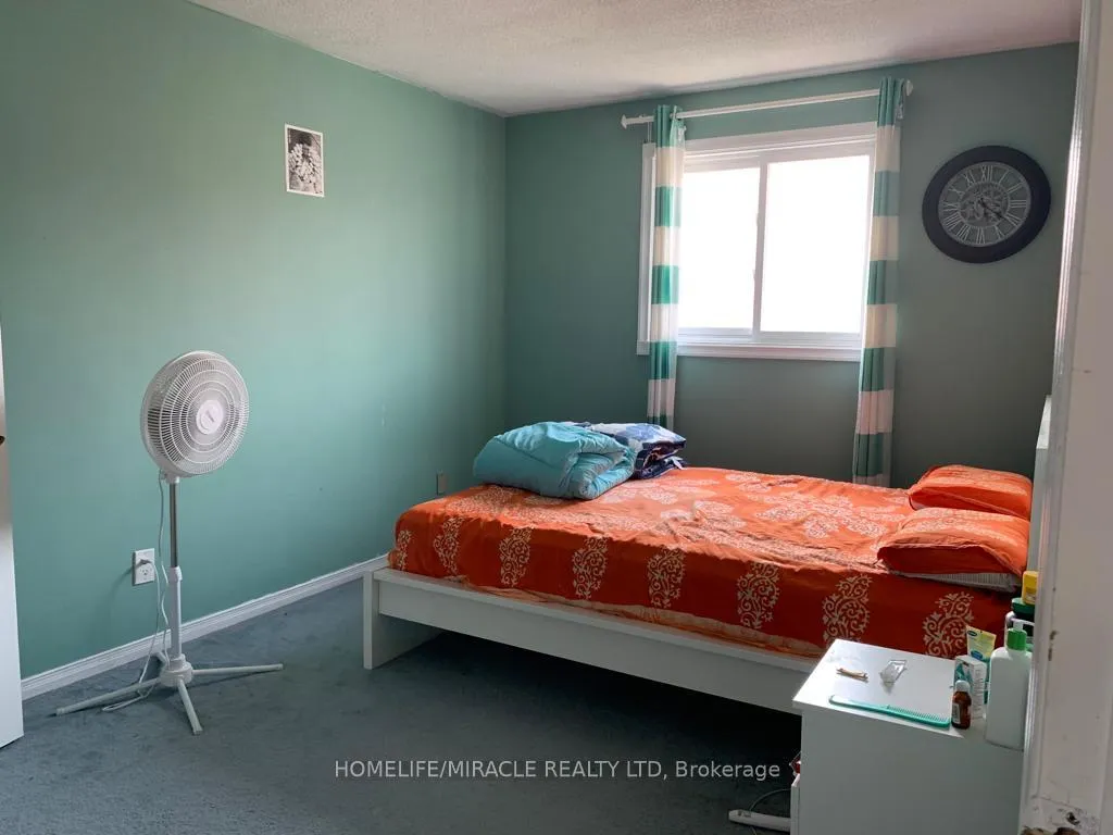 Photo 12 of 108 Michigan Avenue, Brampton, Fletcher's Creek South — HOMEH