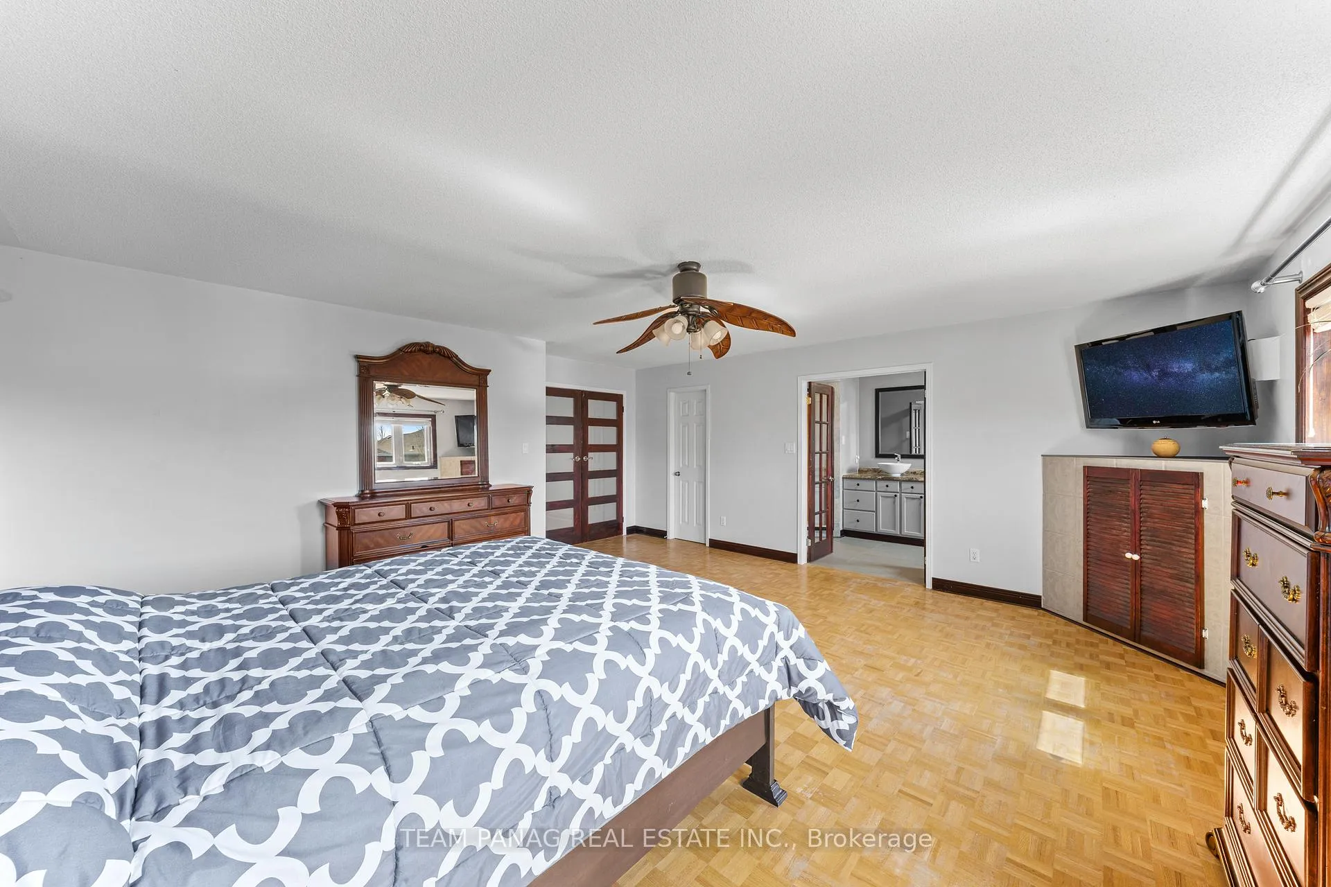Photo 21 of 57 Muirland Crescent, Brampton, Northwood Park — HOMEH