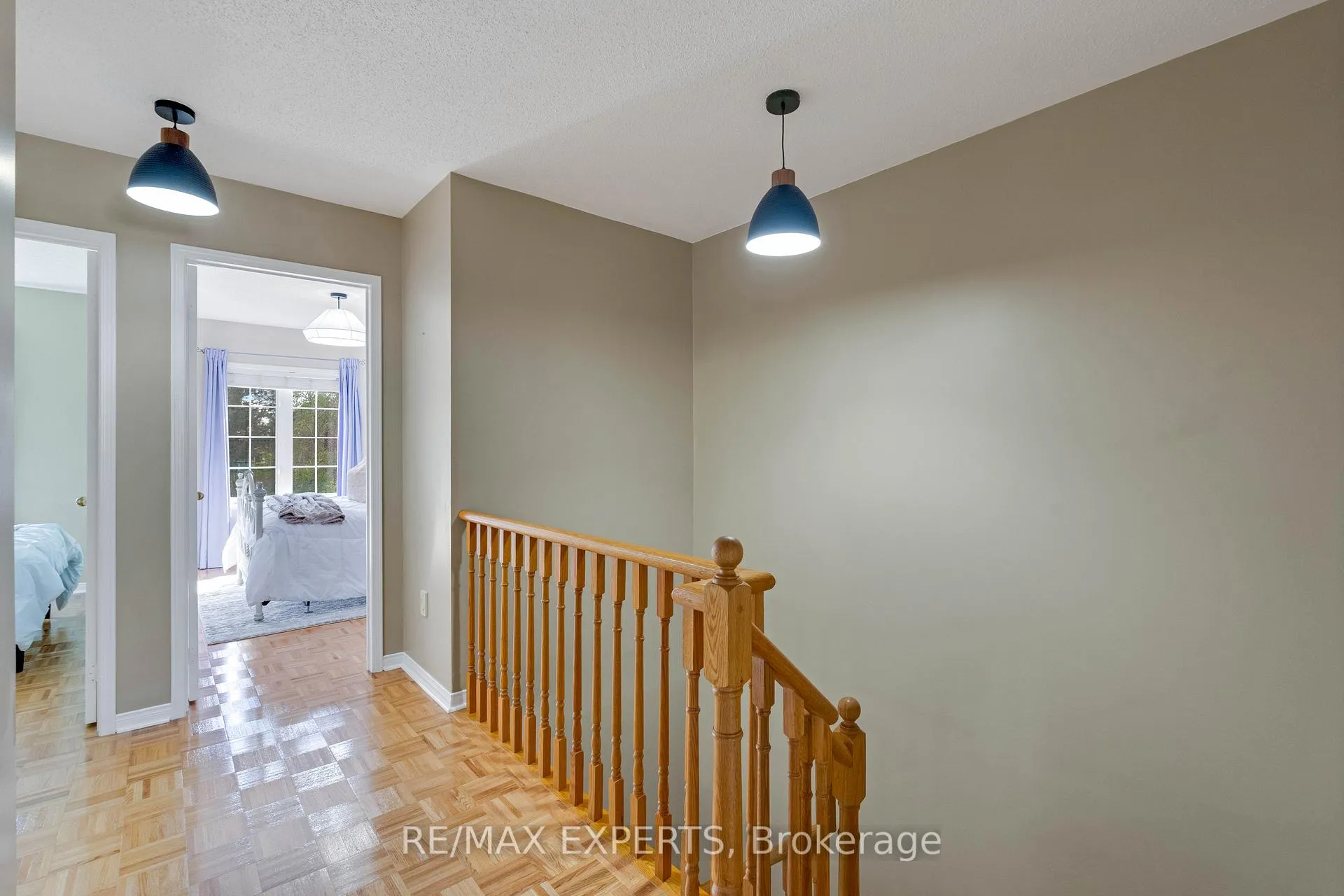 Photo 14 of 15 Mount Hope Road, Caledon, Bolton North — HOMEH