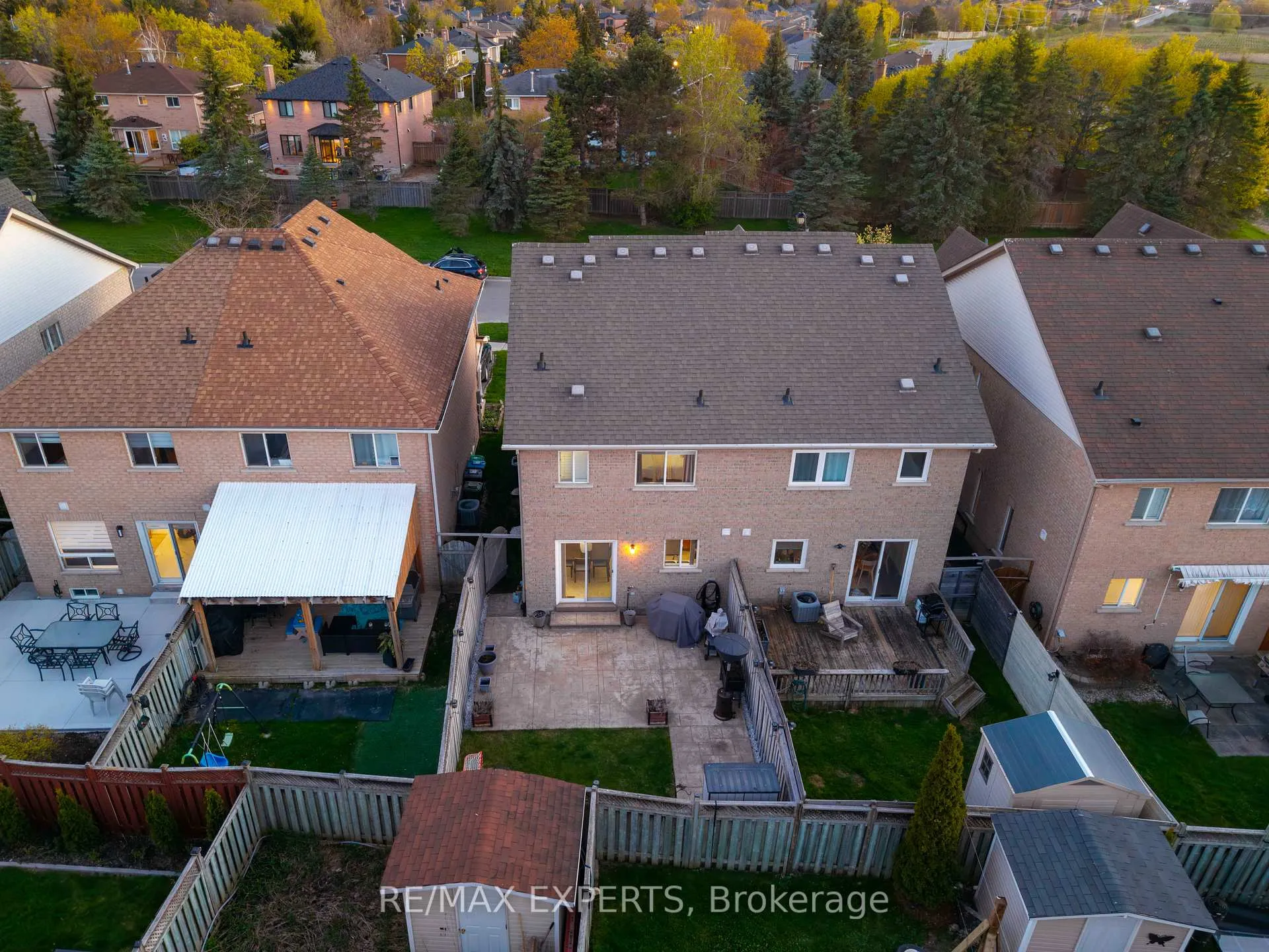 Photo 28 of 15 Mount Hope Road, Caledon, Bolton North — HOMEH