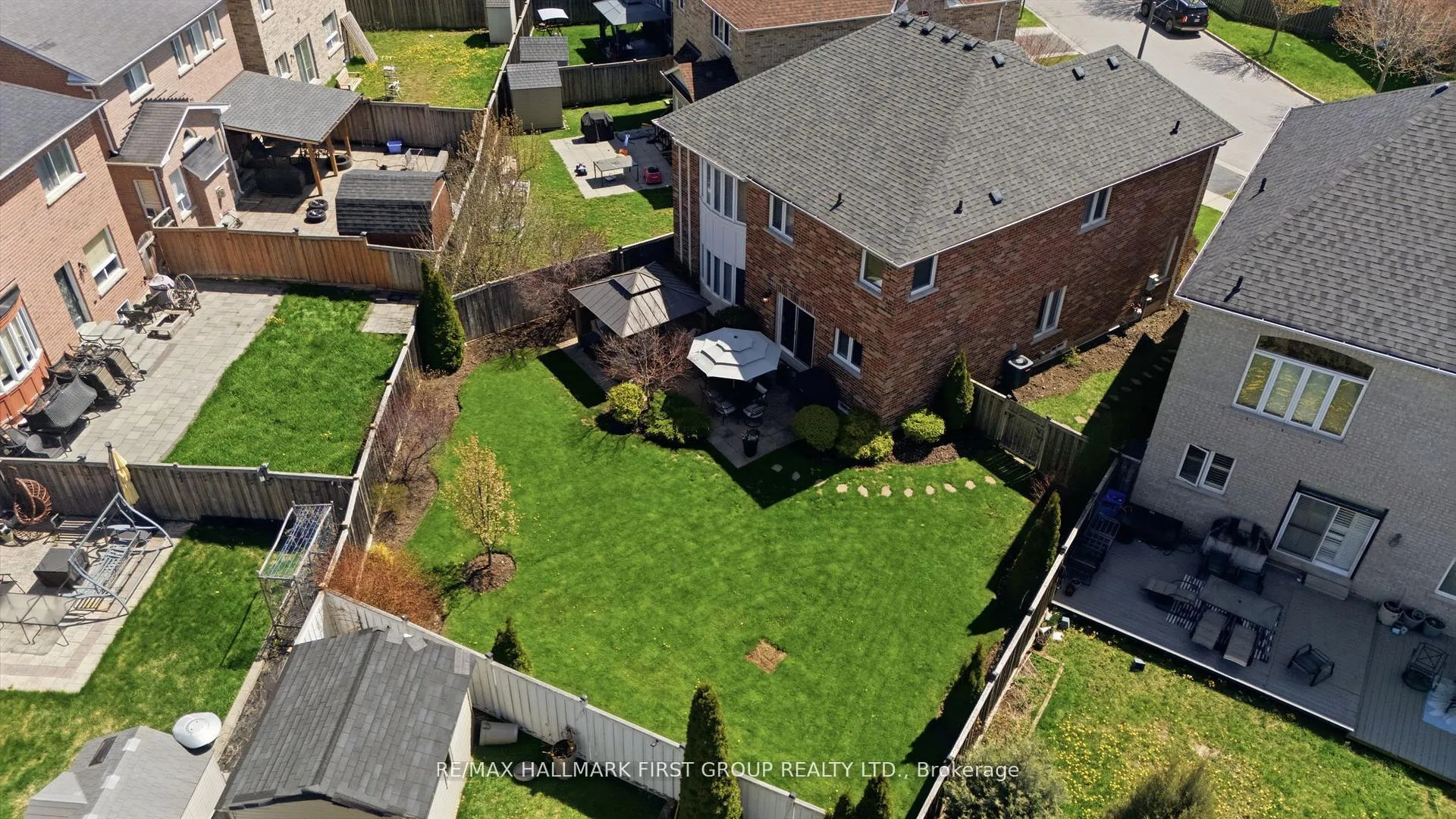 Photo 3 of 7 Shepstone Drive, Ajax, Northeast Ajax — HOMEH