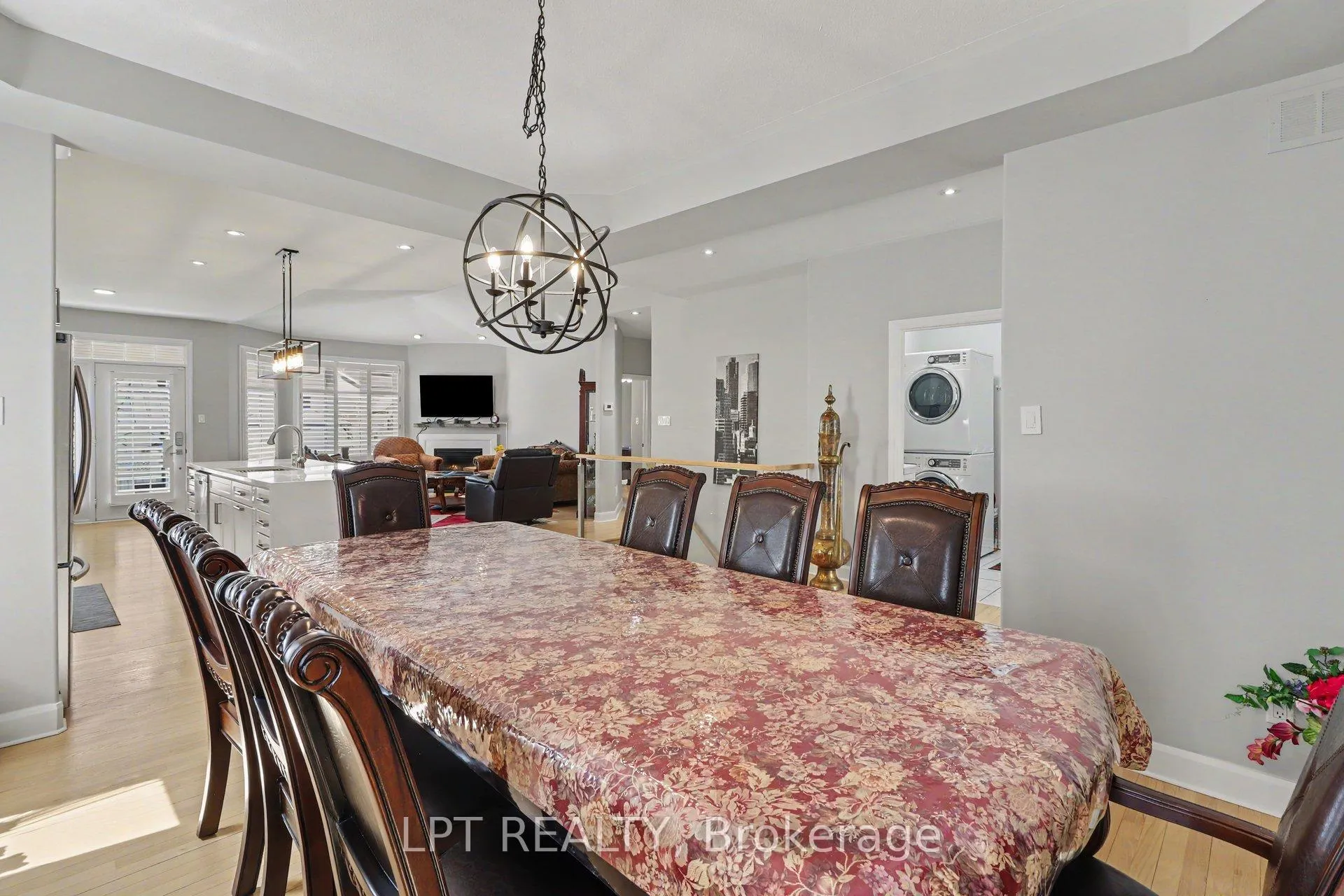 Photo 9 of 1942 Caprihani Way, Ottawa, Springridge/East Village — HOMEH