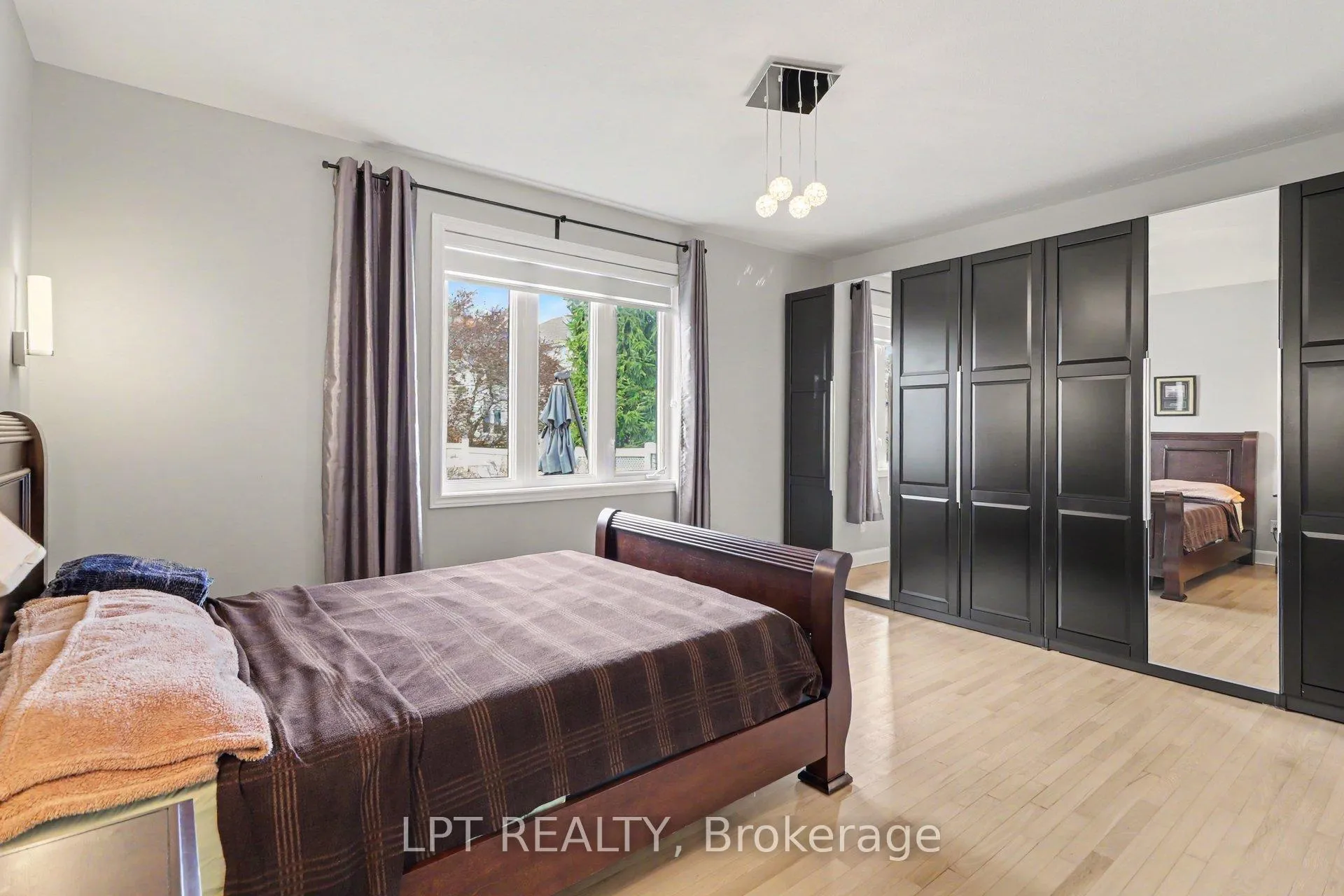 Photo 16 of 1942 Caprihani Way, Ottawa, Springridge/East Village — HOMEH