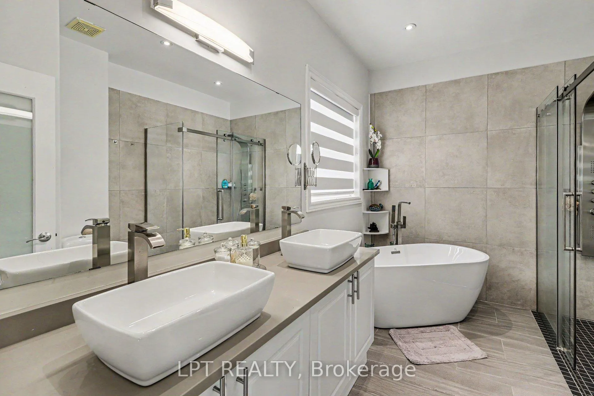 Photo 18 of 1942 Caprihani Way, Ottawa, Springridge/East Village — HOMEH