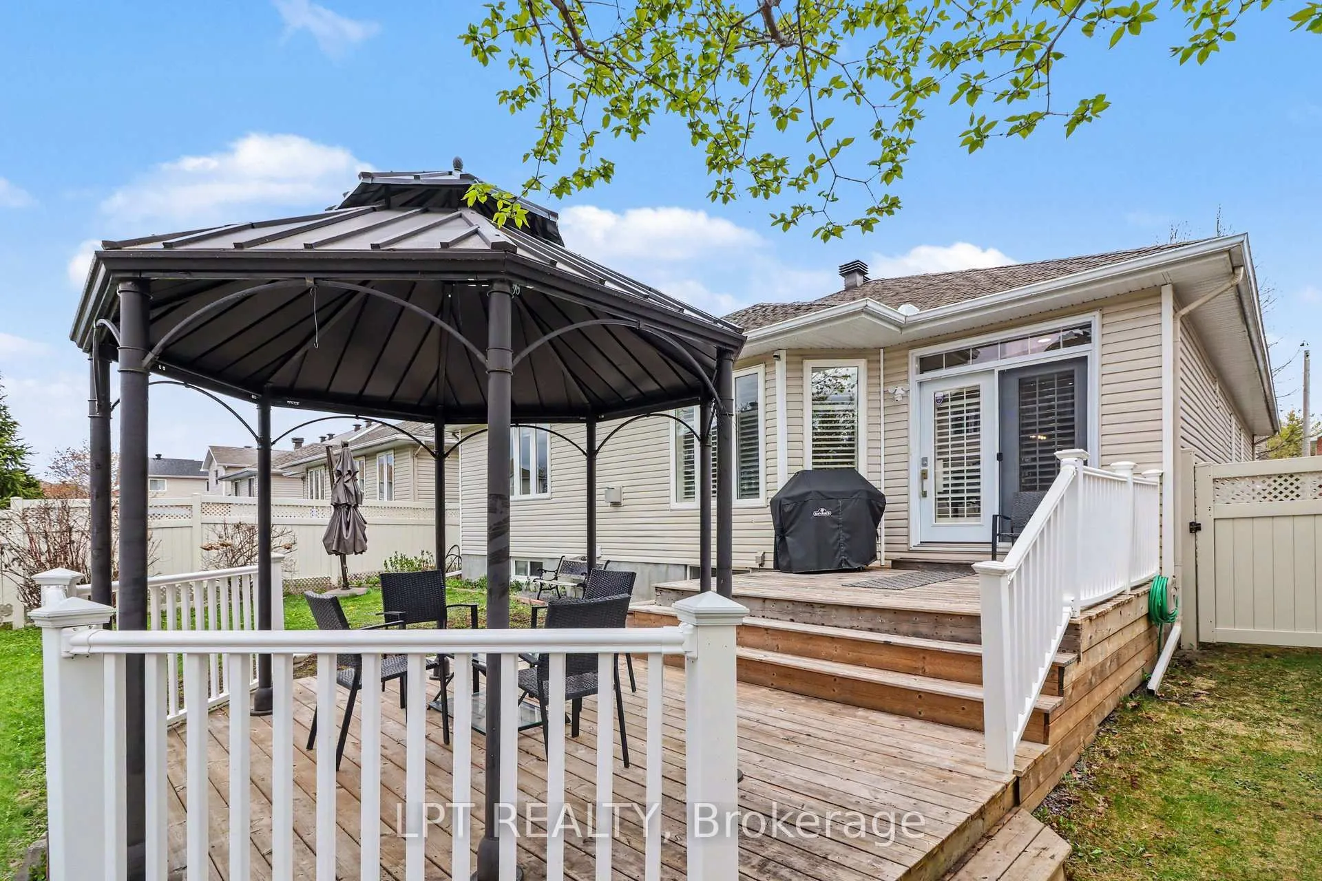 Photo 30 of 1942 Caprihani Way, Ottawa, Springridge/East Village — HOMEH