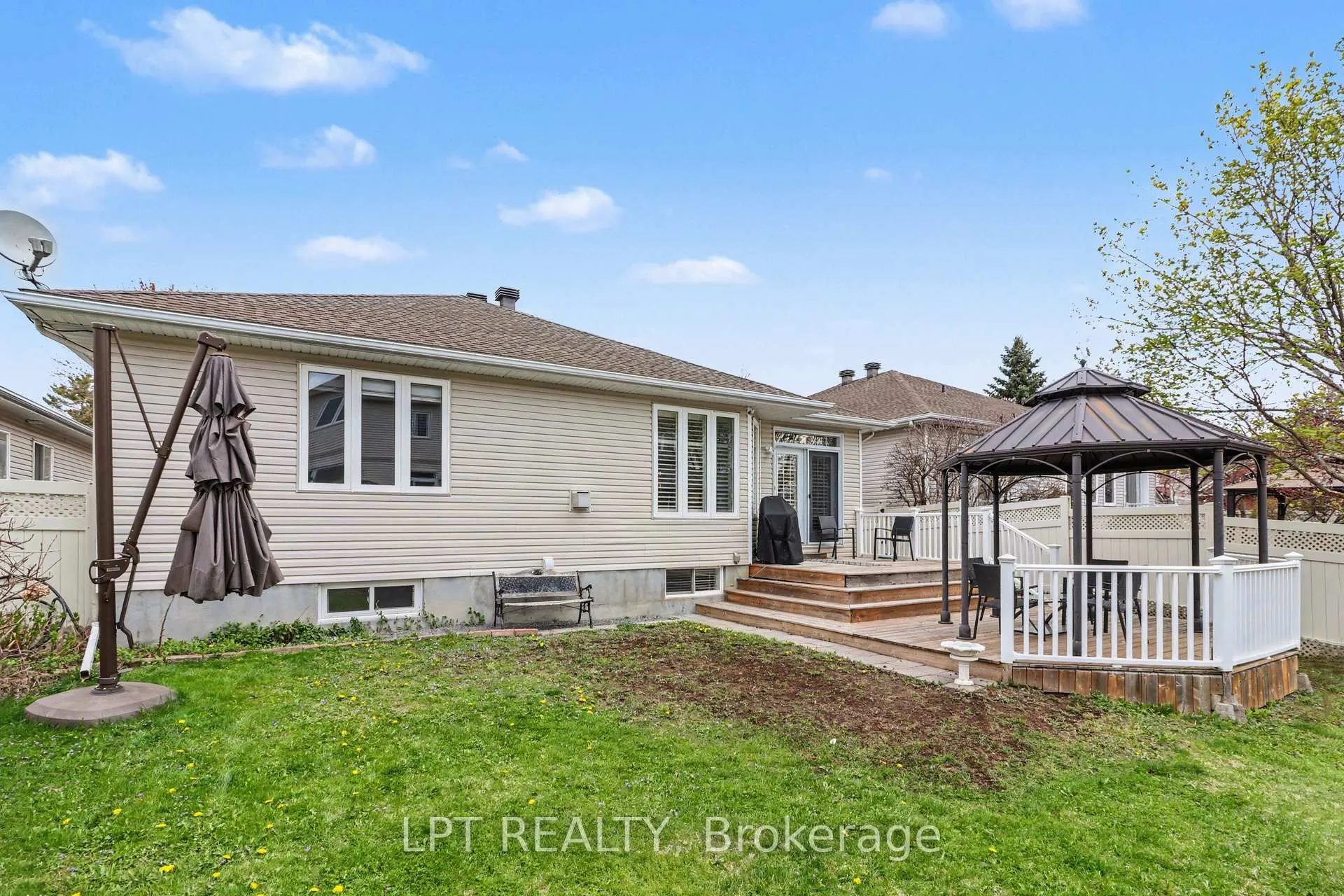 Photo 31 of 1942 Caprihani Way, Ottawa, Springridge/East Village — HOMEH