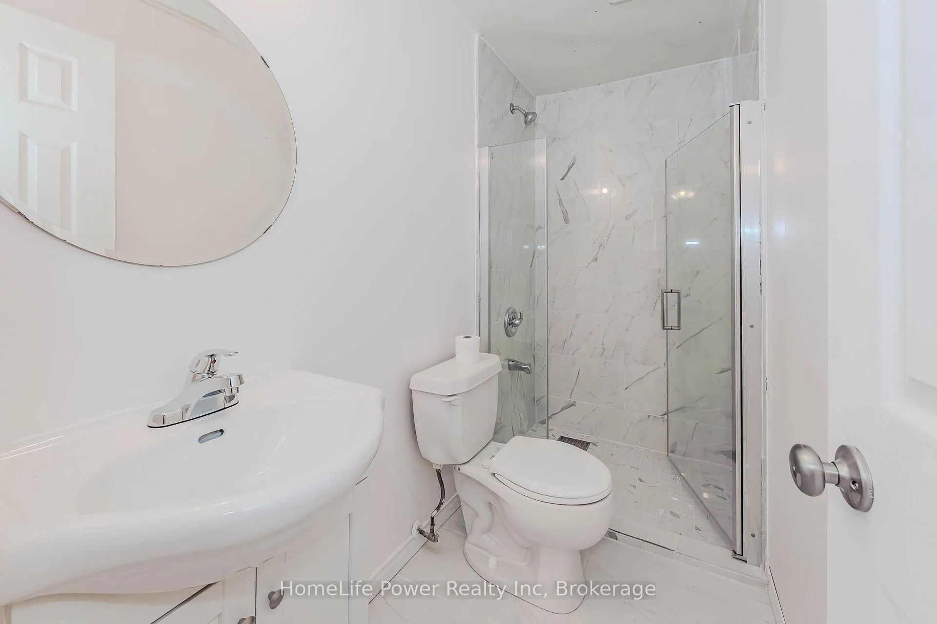 Photo 42 of 4 Darling Crescent, Guelph, Pineridge/Westminster Woods — HOMEH