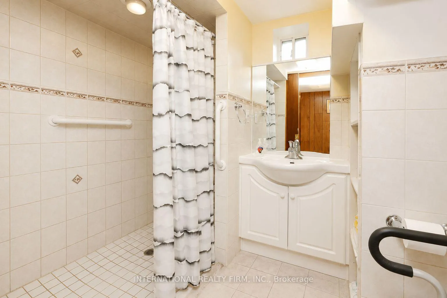 Photo 27 of 24 Morgan Avenue, Etobicoke, Stonegate-Queensway — HOMEH