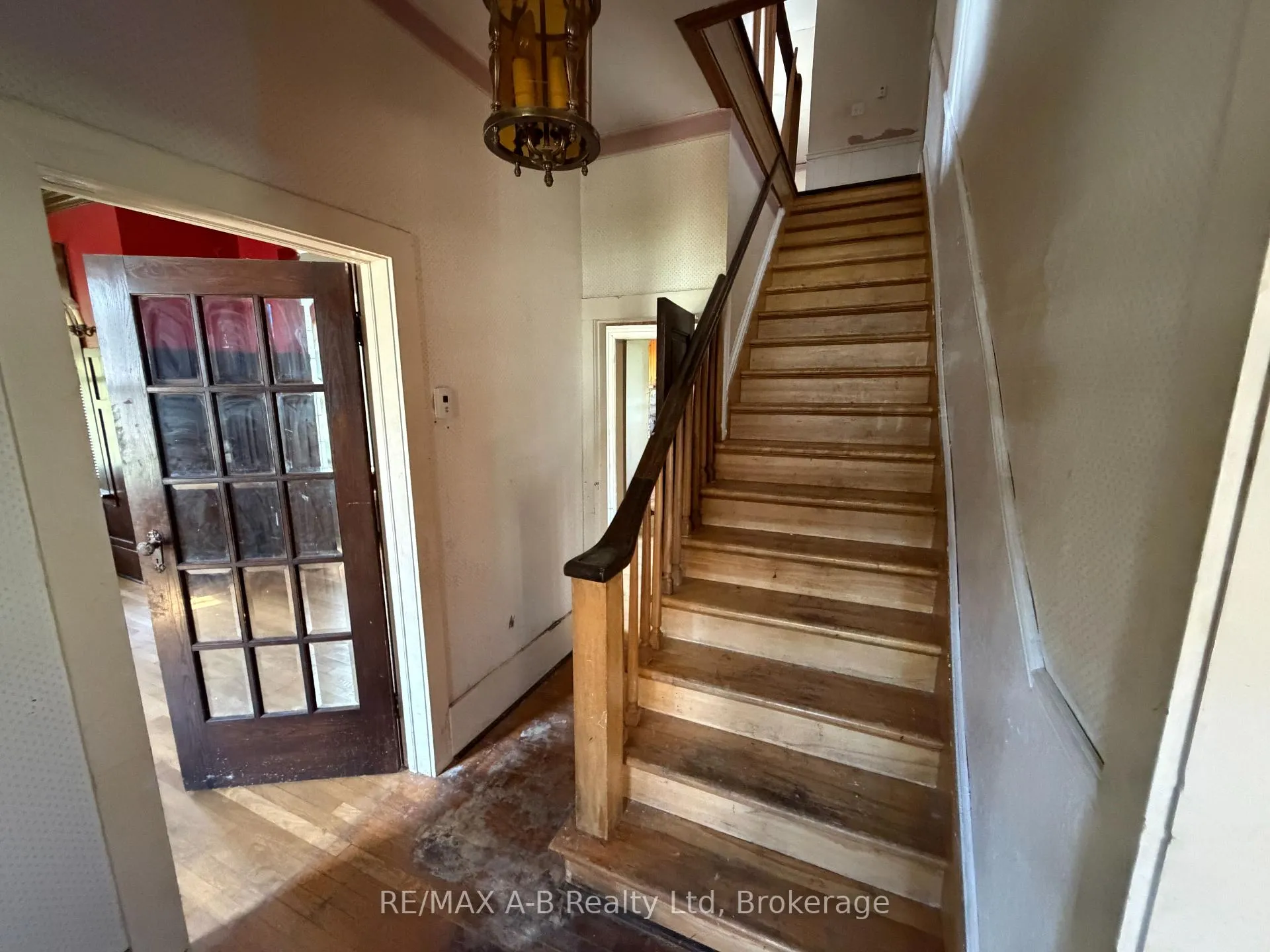 Photo 19 of 46 Main Street S, Perth East, Milverton — HOMEH
