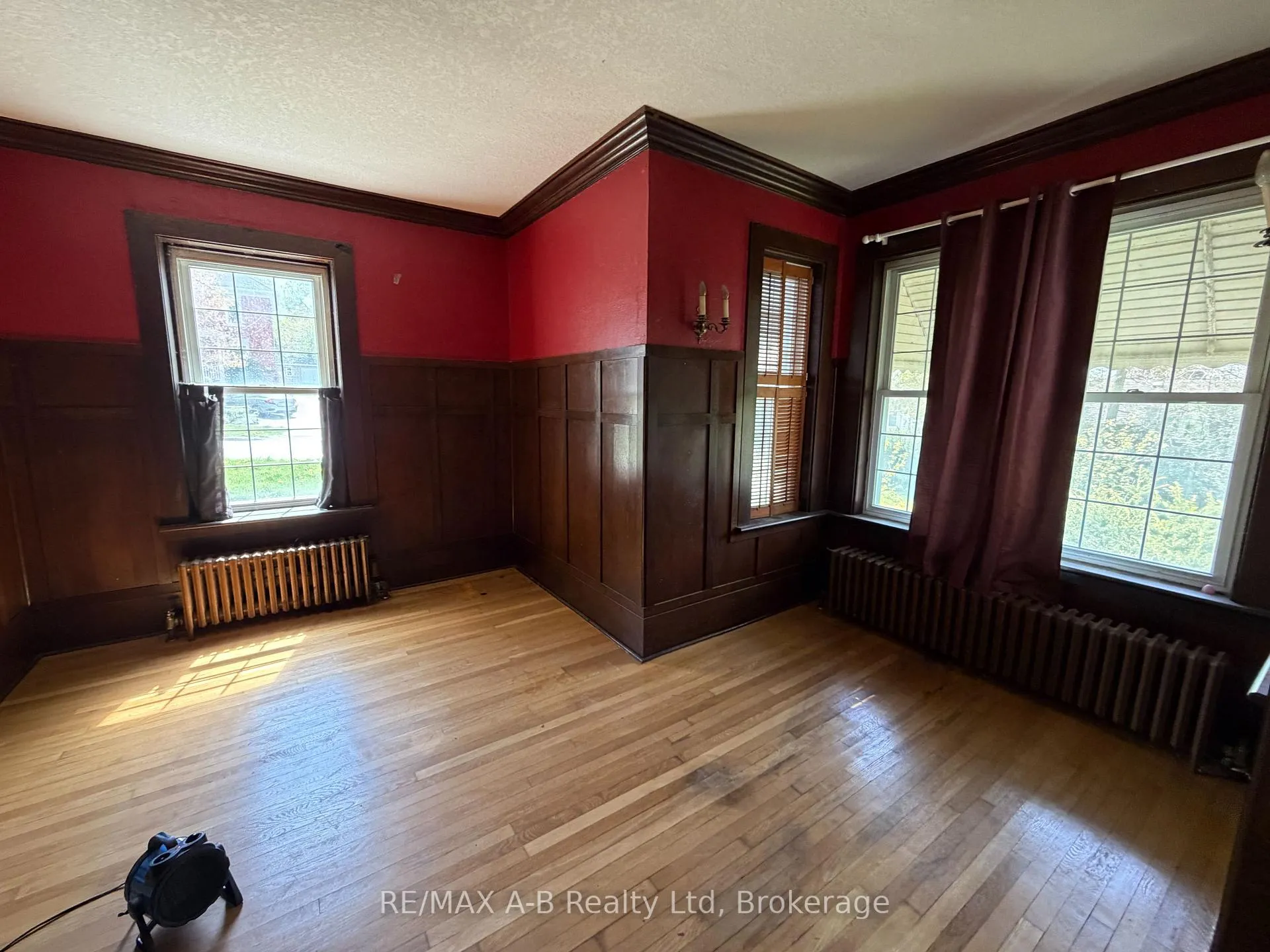 Photo 22 of 46 Main Street S, Perth East, Milverton — HOMEH