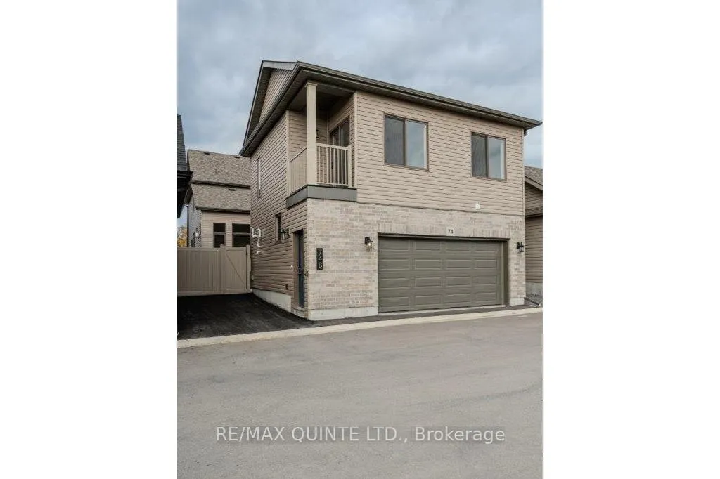 Photo 2 of Unit B, 74 Riverstone Way, Belleville, Thurlow Ward — HOMEH