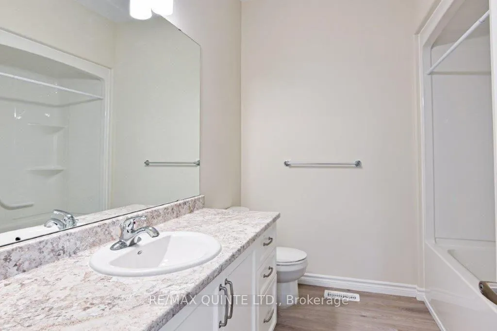 Photo 12 of Unit B, 74 Riverstone Way, Belleville, Thurlow Ward — HOMEH