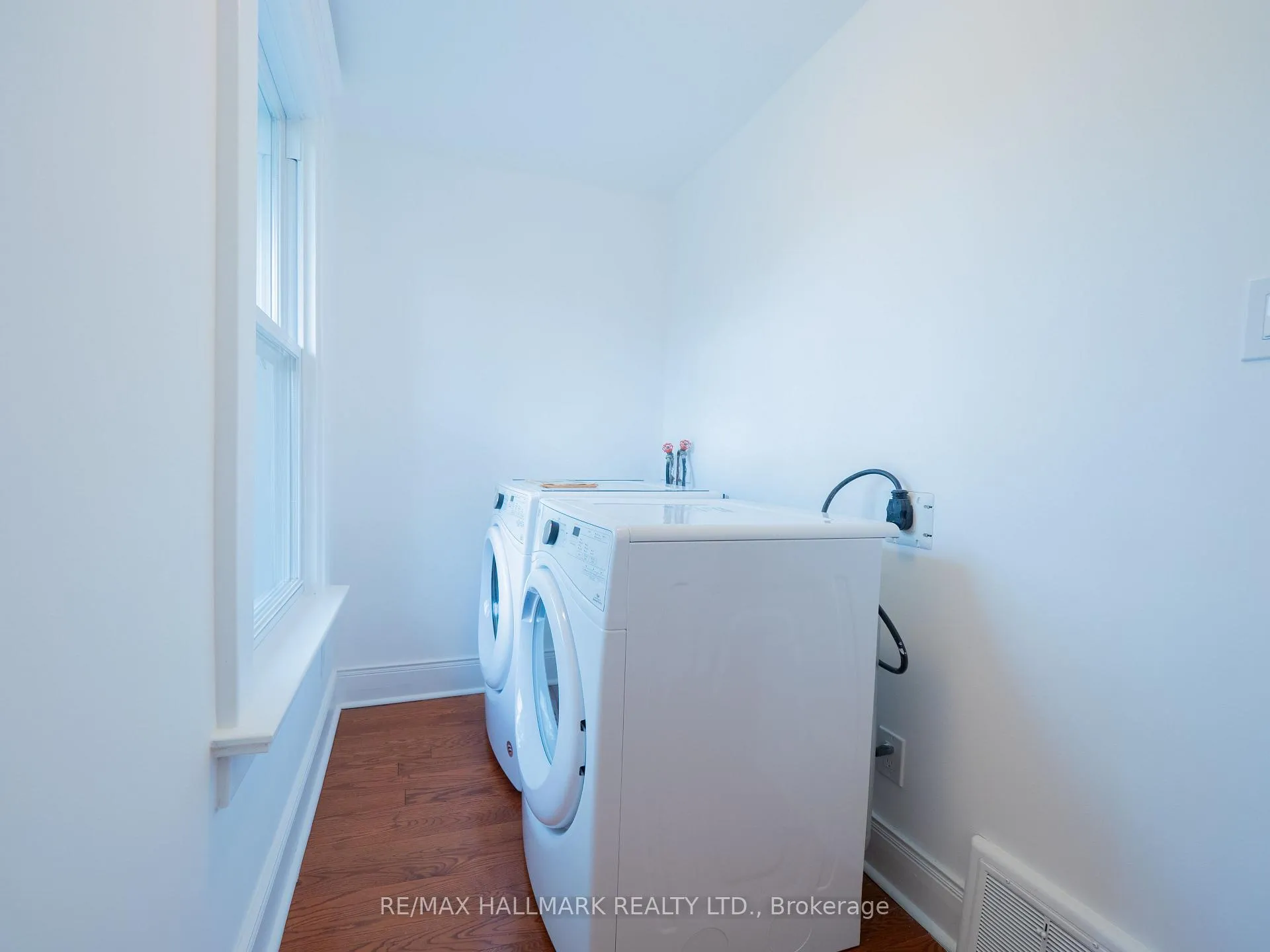 Photo 31 of 49 Fulton Avenue, Toronto, Playter Estates-Danforth — HOMEH