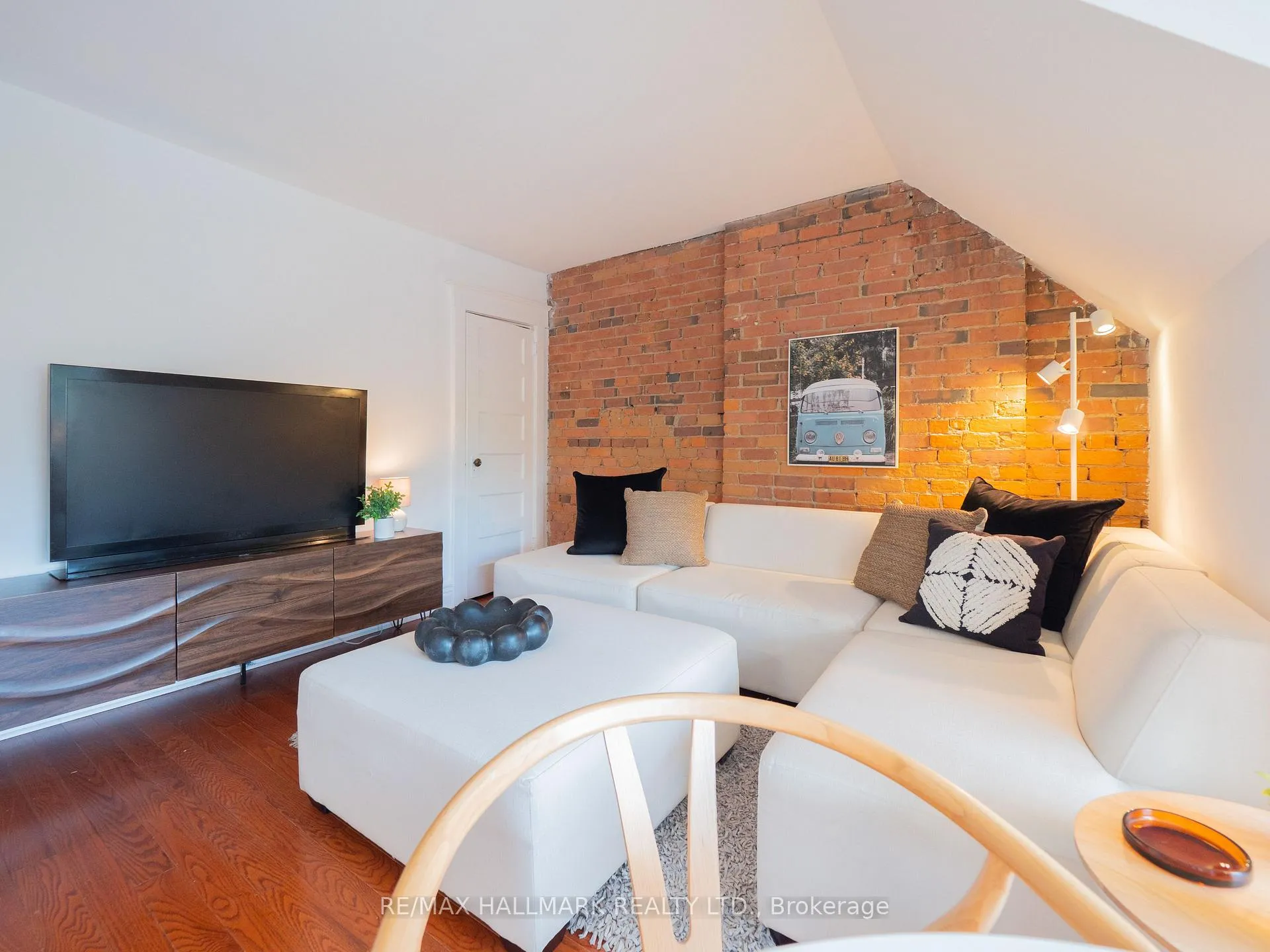 Photo 37 of 49 Fulton Avenue, Toronto, Playter Estates-Danforth — HOMEH